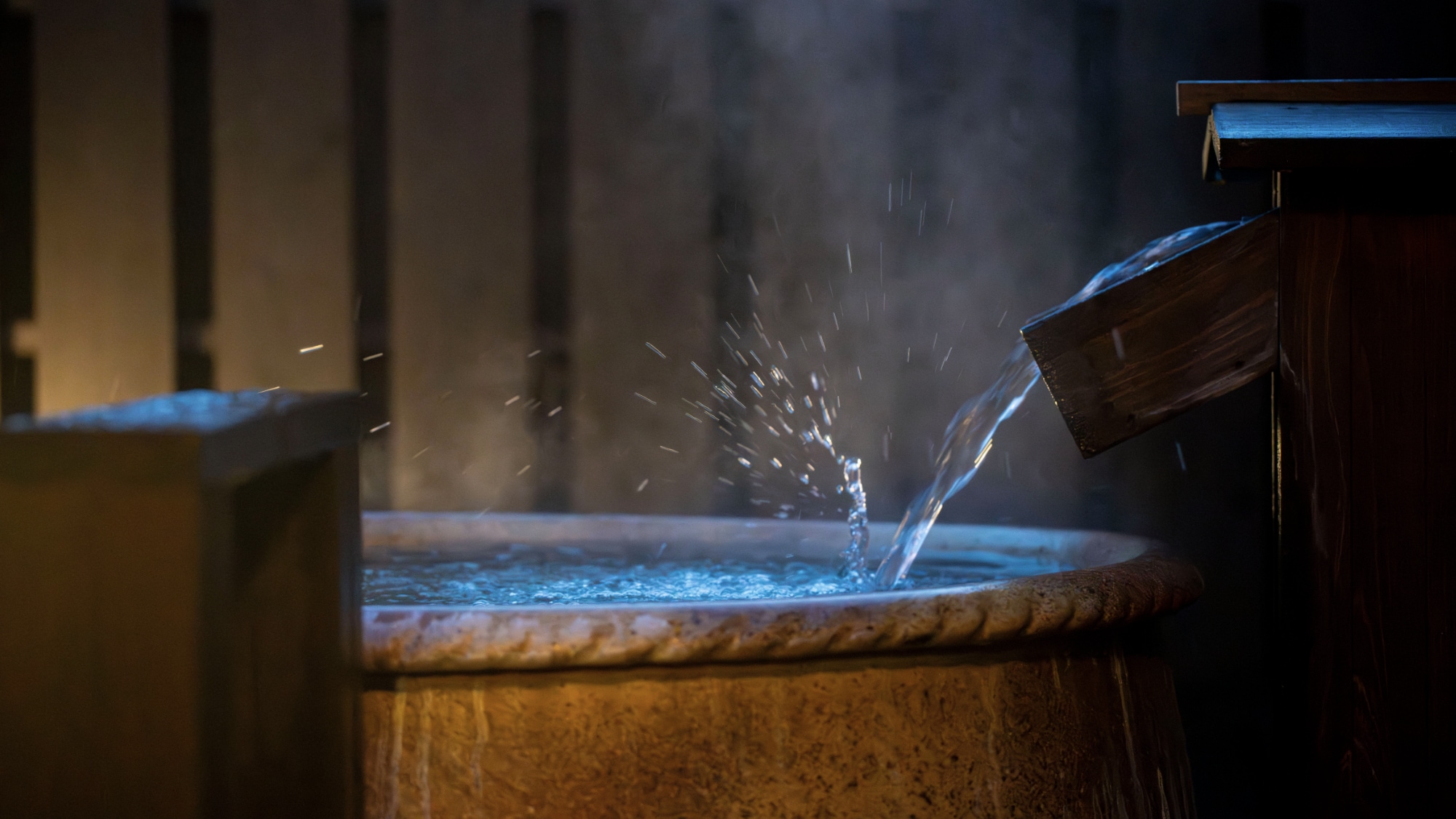 Private open-air bath