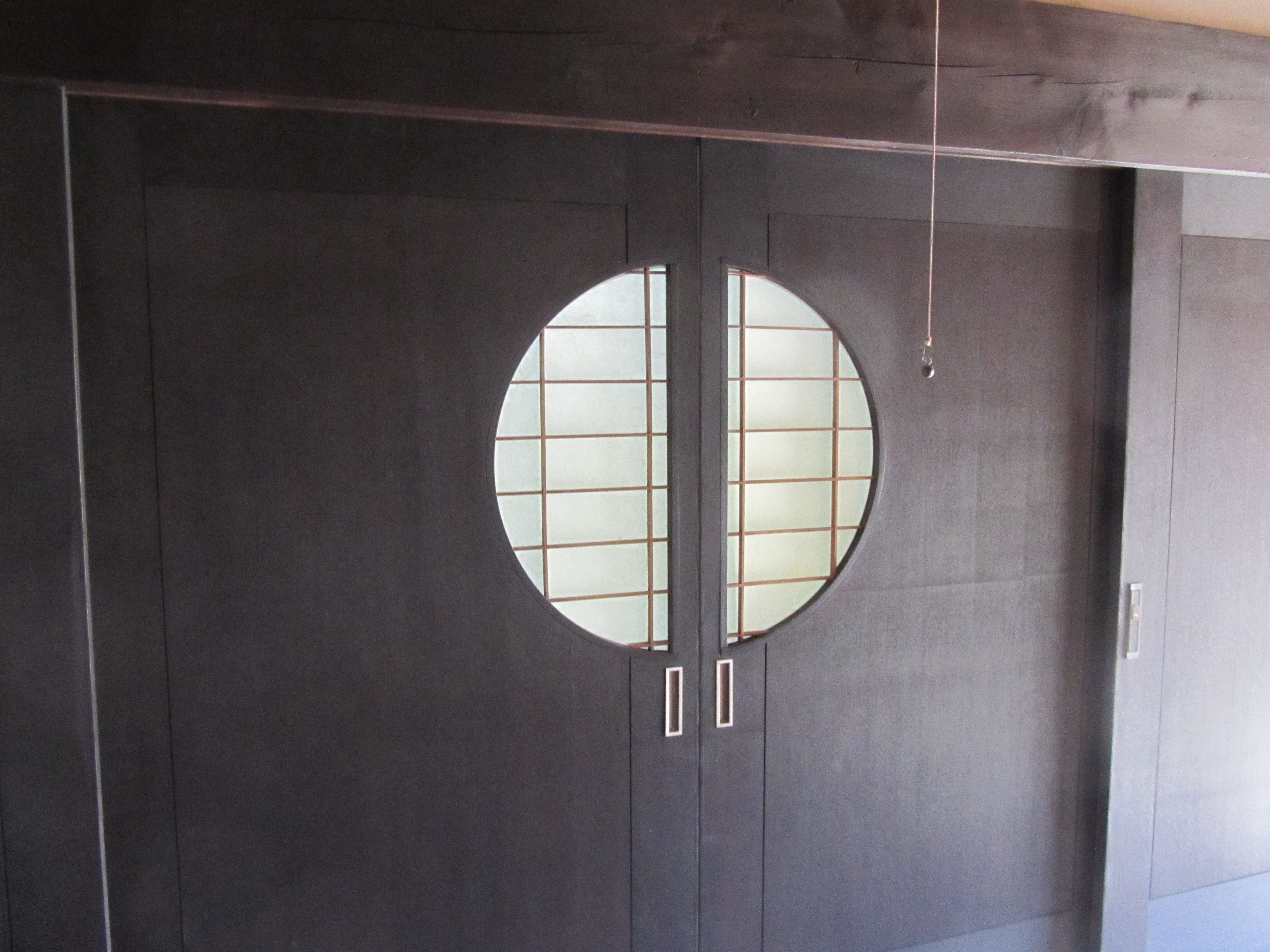 Circular door
