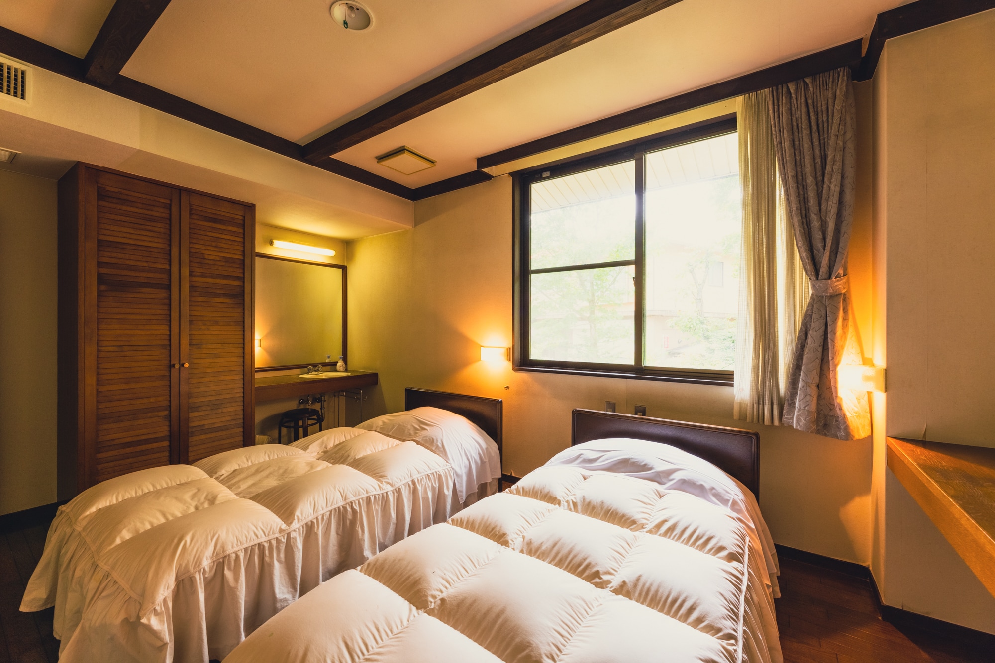 Western-style room for 2 people