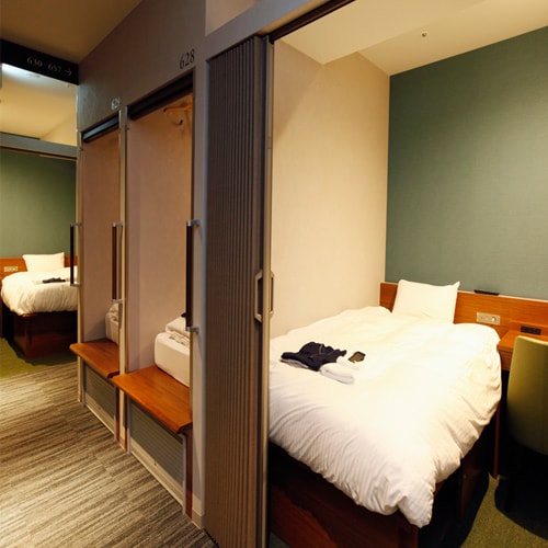 [◆Men only◆Deluxe Cabin] We have secured space for you to relax.