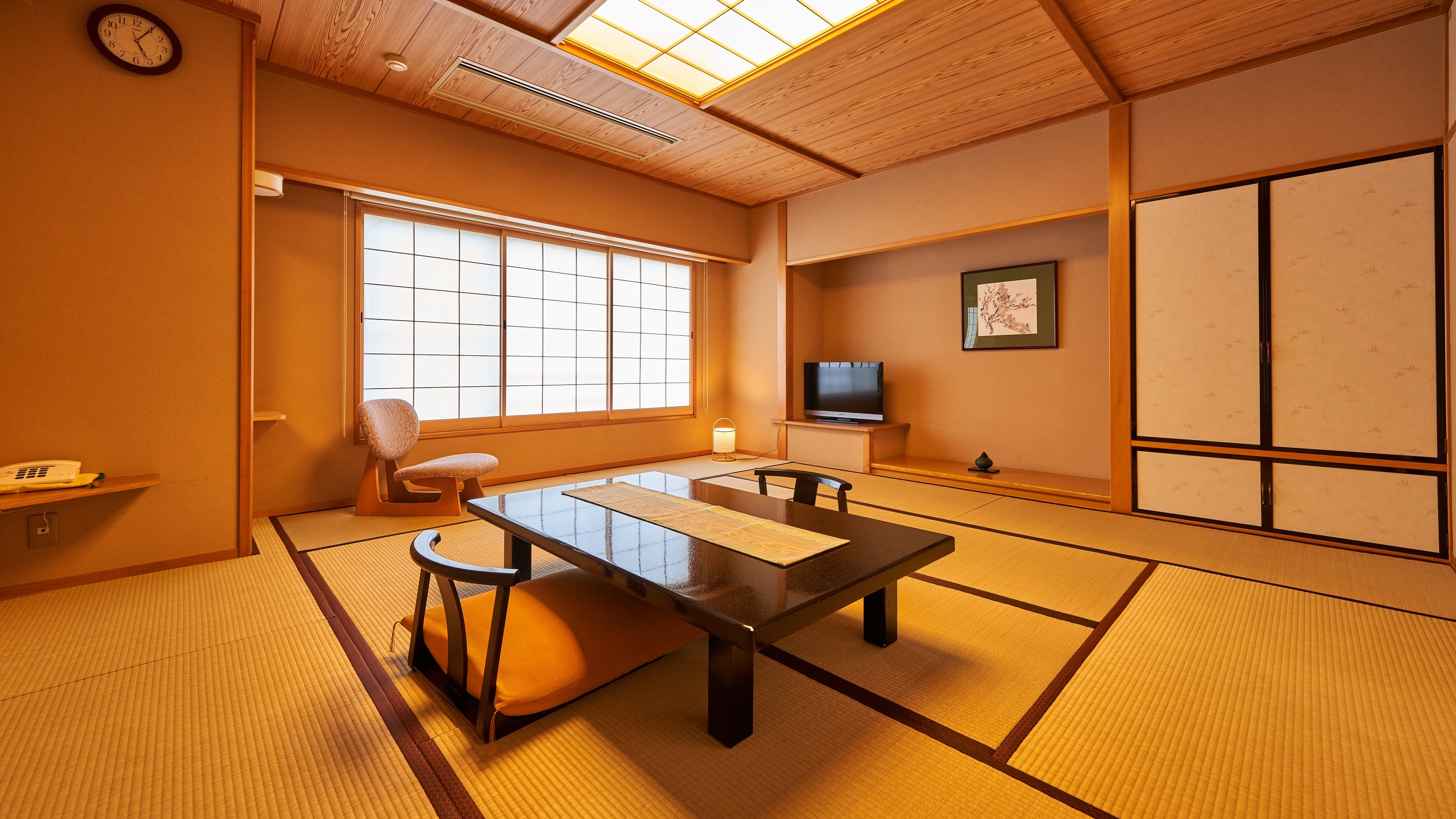[Non-smoking Suehirotei Japanese-style room]