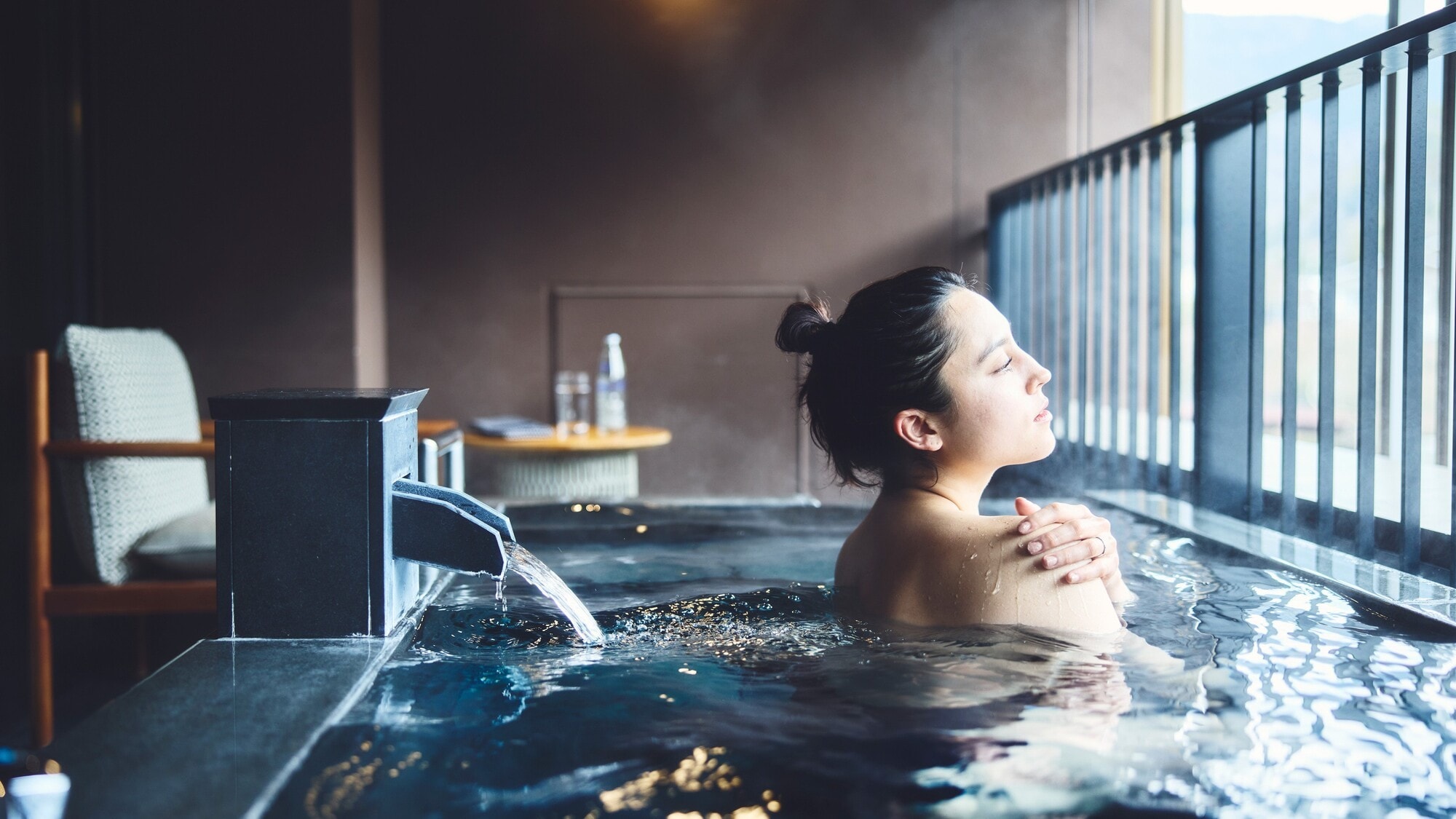 Private open-air hot spring bath (image)
