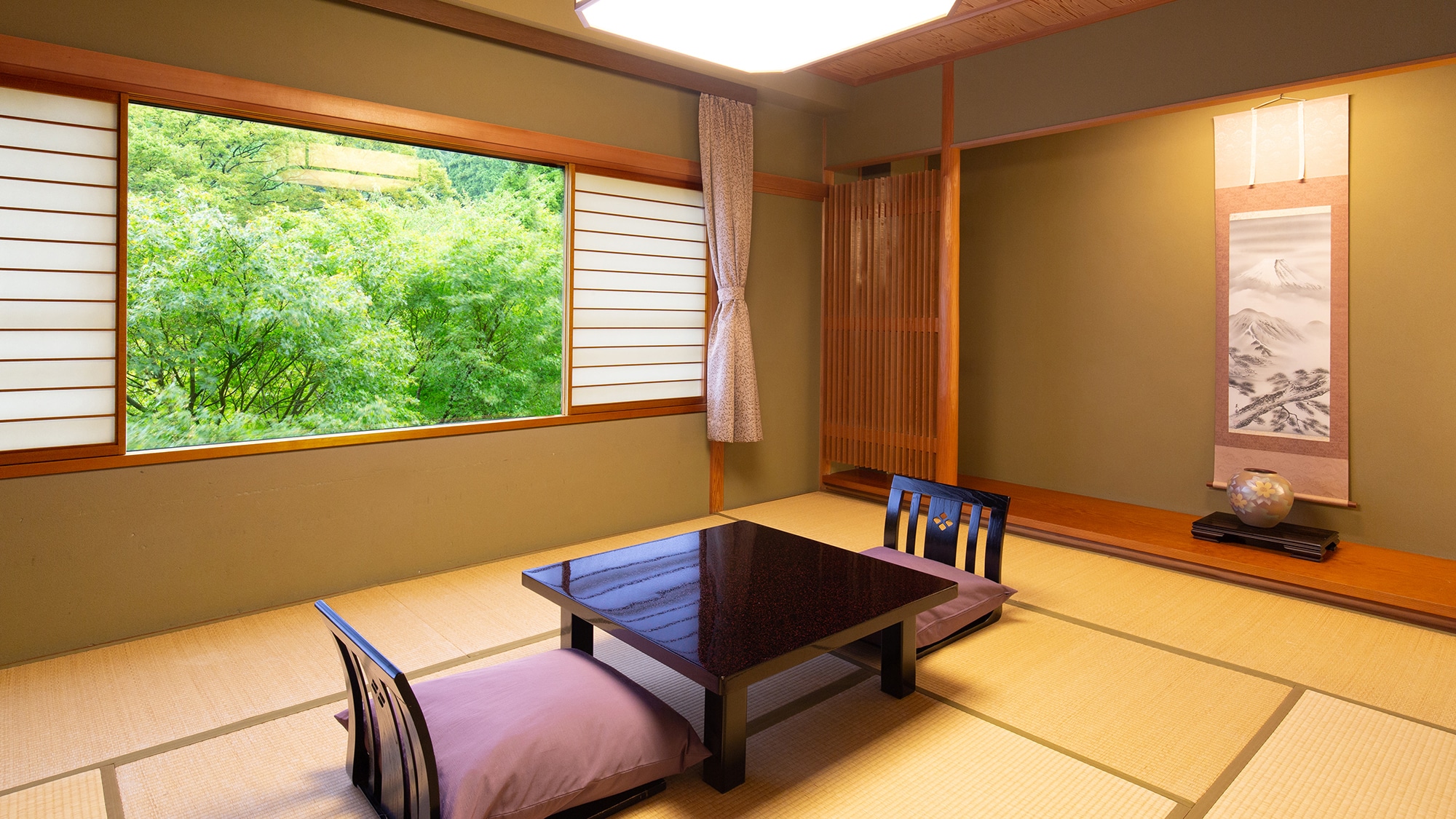 Guest room [Japanese] (The guest room image is an example)