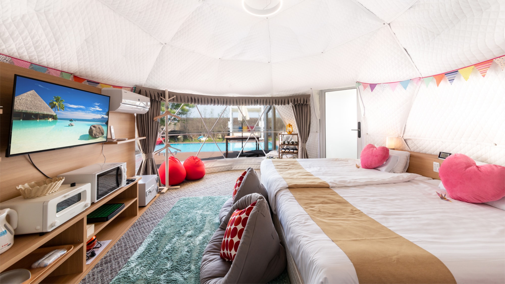 [Glamping Olive Terrace] ถึงจะเป็นเต็นท์ แต่พื้นที่กว้างขวาง