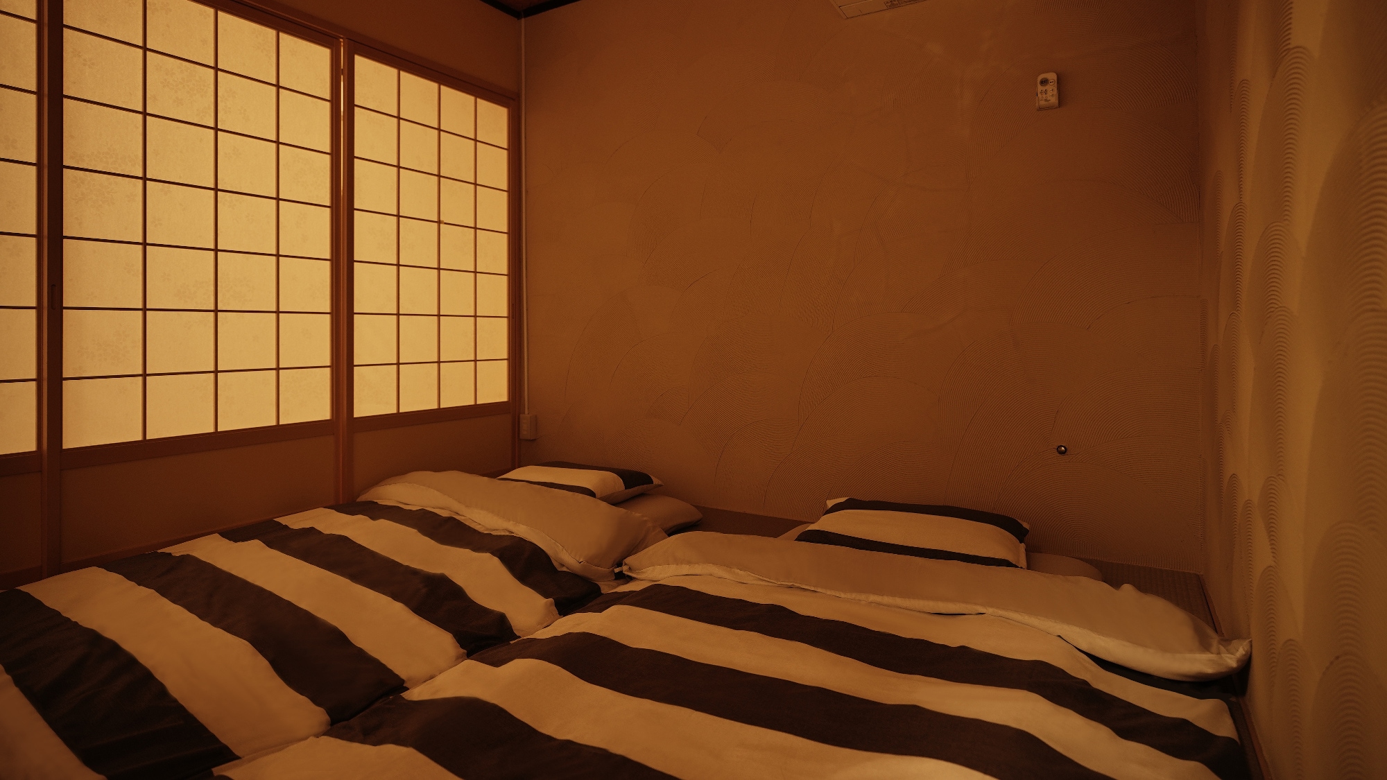 ・Room 101: Japanese-style room with a raised floor