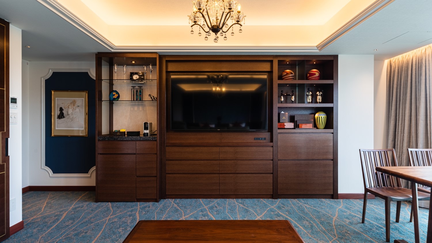 Kamogawa View Suite with Terrace 305 4