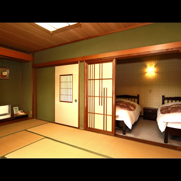 Japanese-Western style room