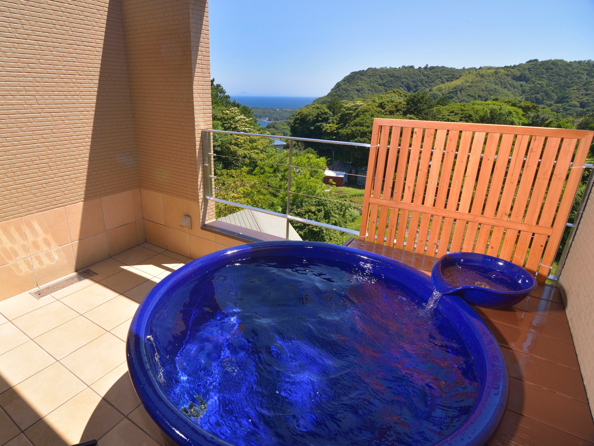 [Open-air bath in guest room] 201 Deluxe Room