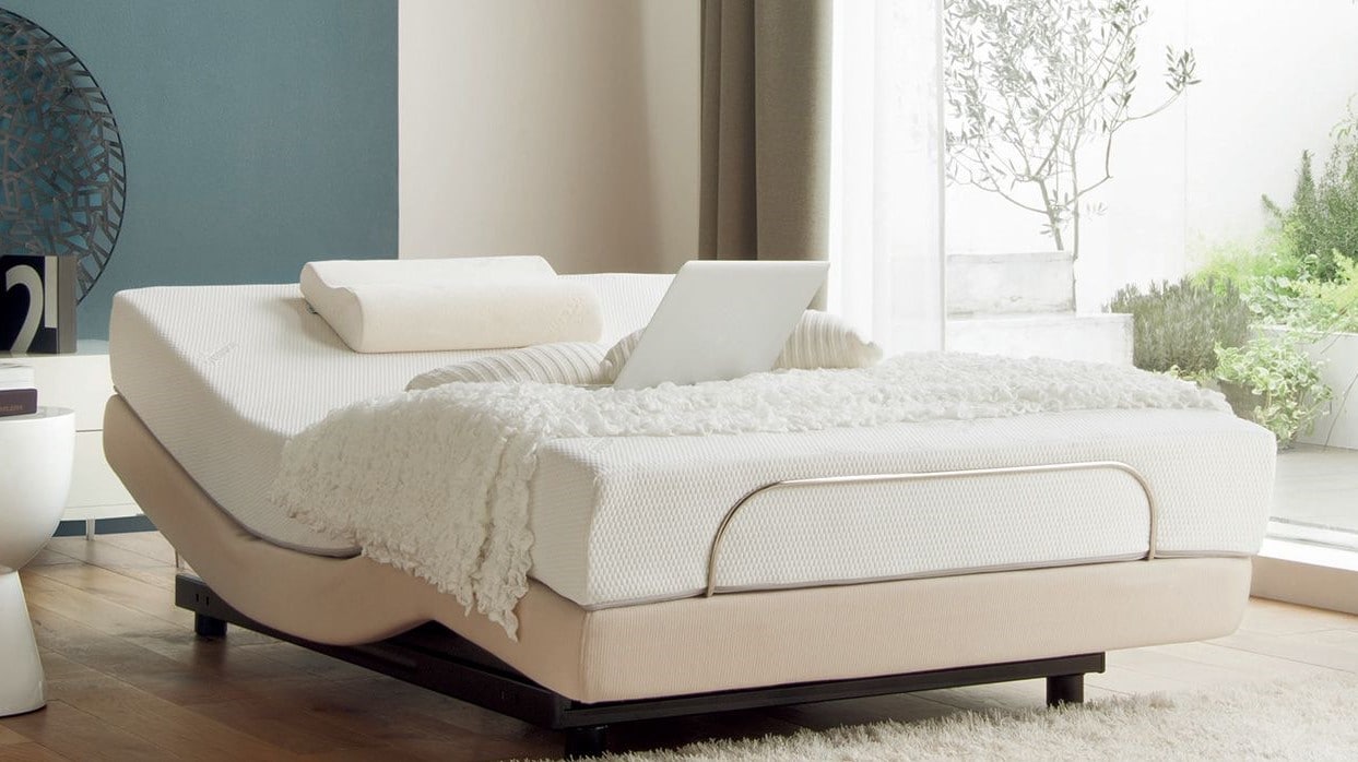 Kamar Tempur Zero-G Anda dapat merasakan "tidur tanpa bobot", tidur nyaman yang melayang di udara.