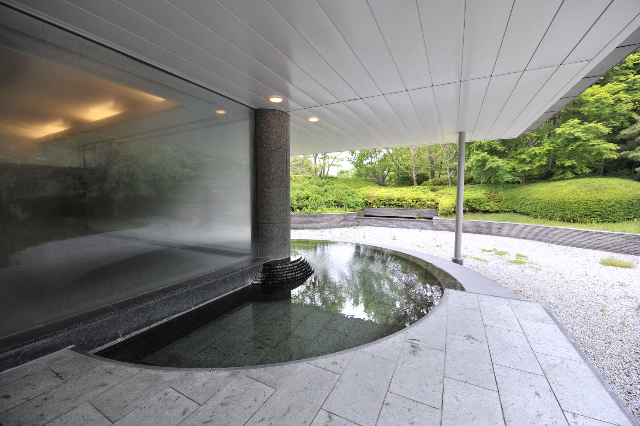 Men's open-air bath