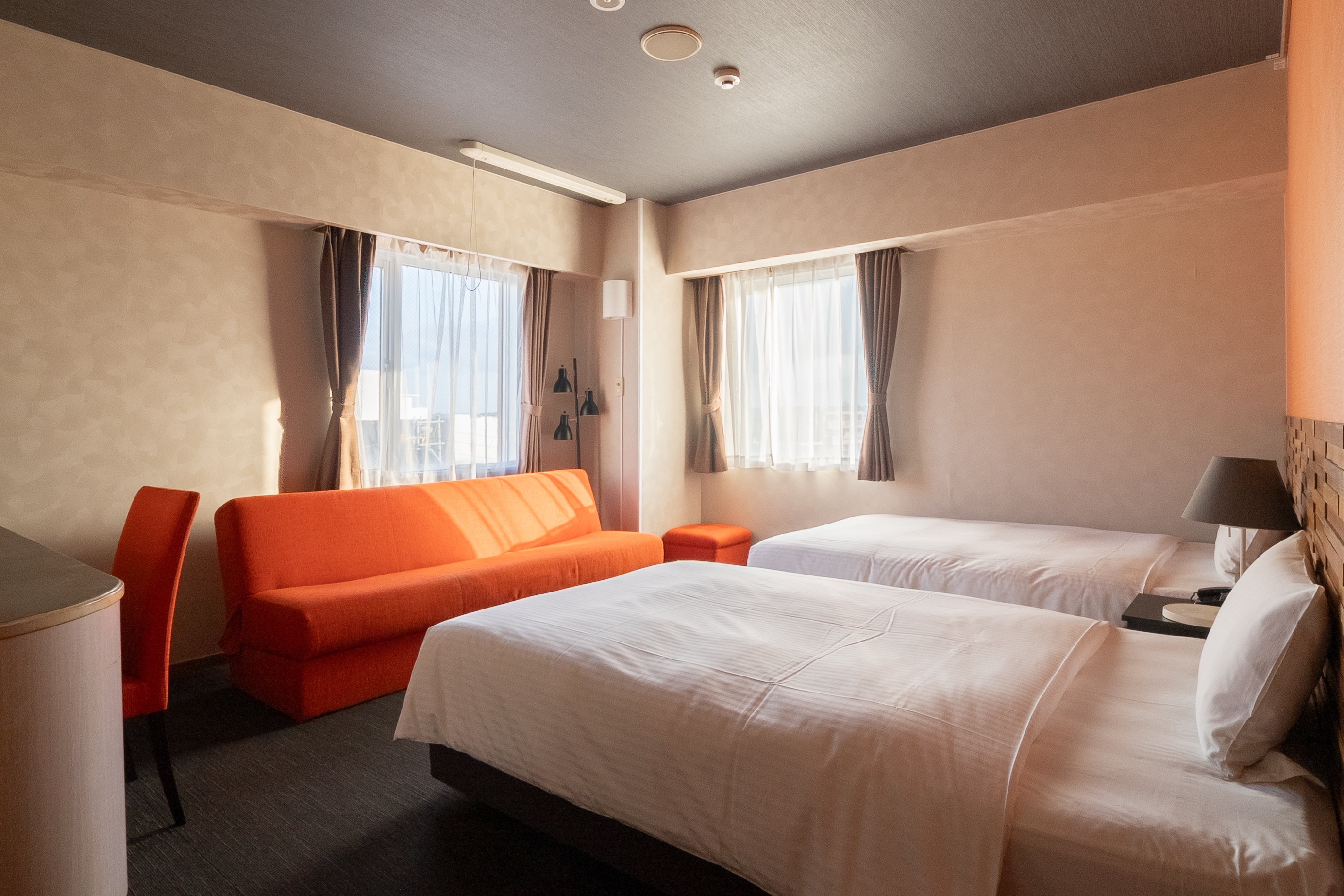[Main building: Twin room]