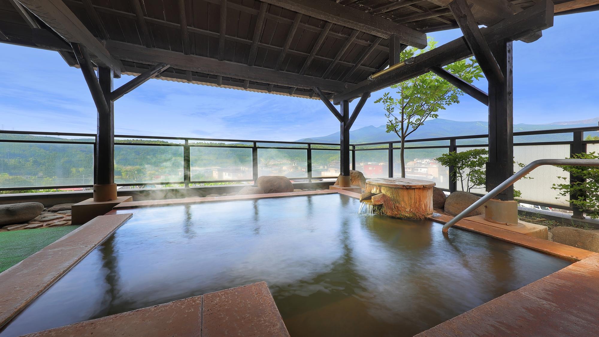 Nikmati perjalanan sehari ke Togatta Onsen dengan pemandian terbuka di "Yunosato"