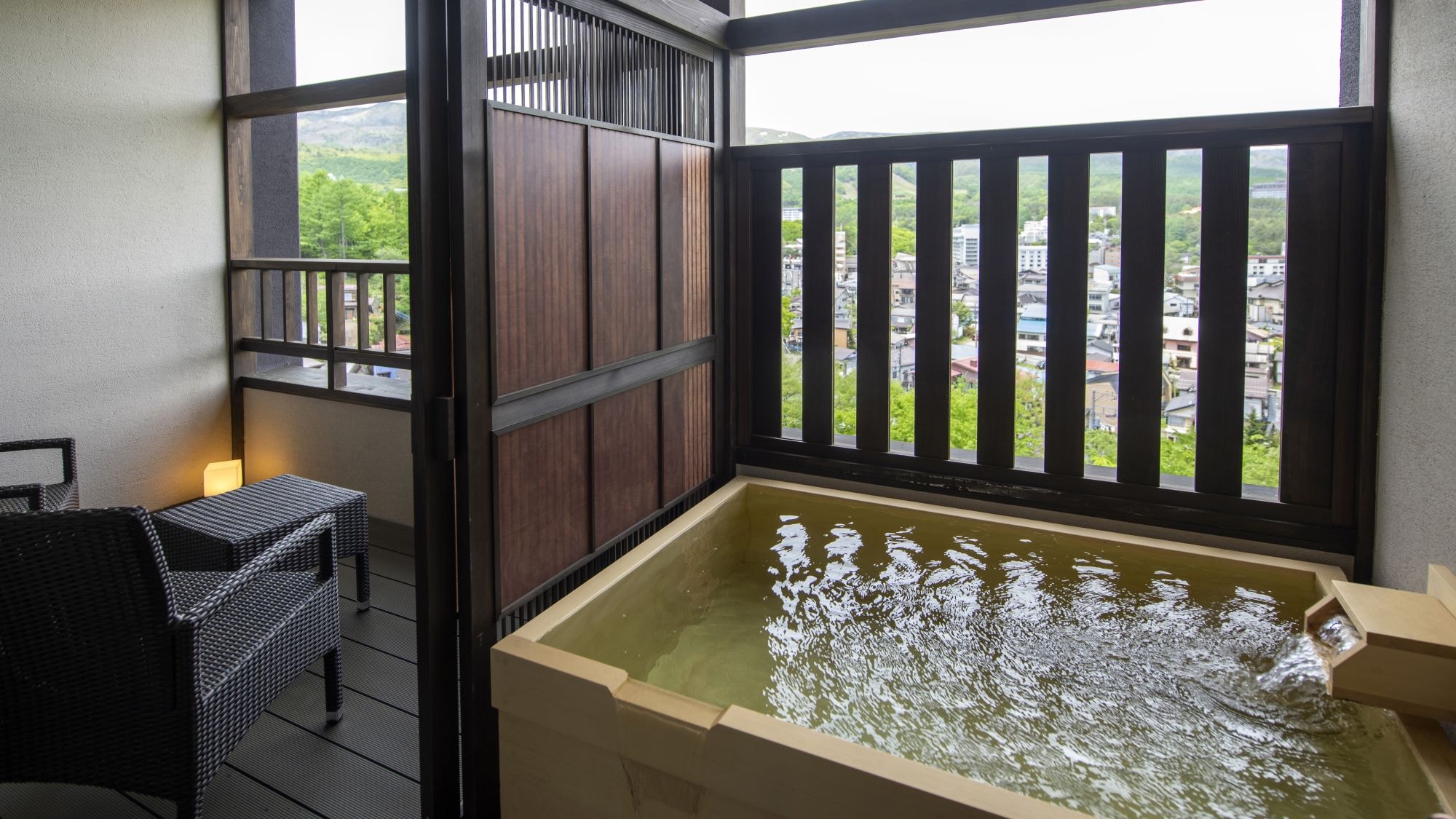 [Guest room] Open-air bath