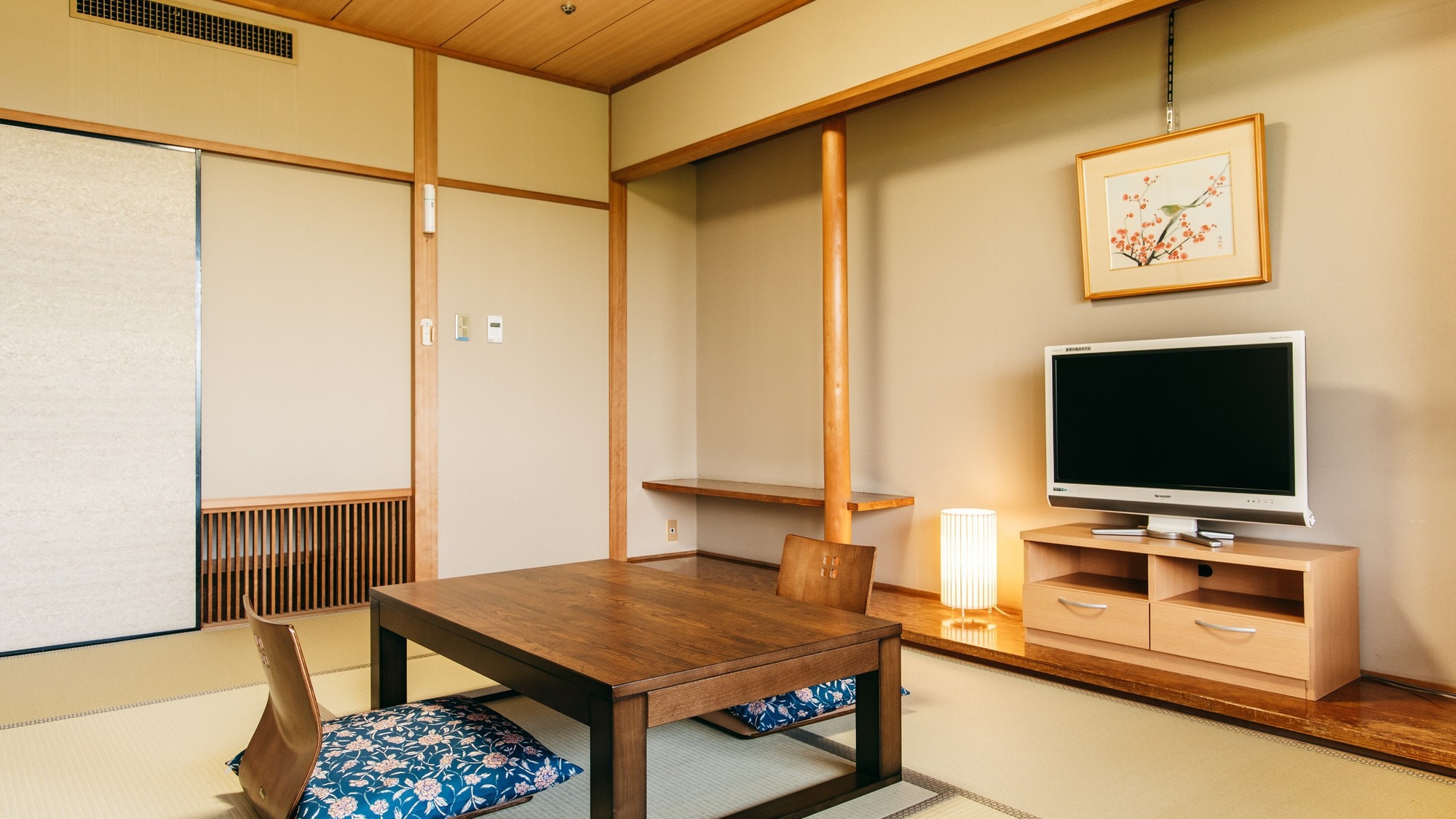 Phòng kiểu Nhật (6 chiếu tatami)