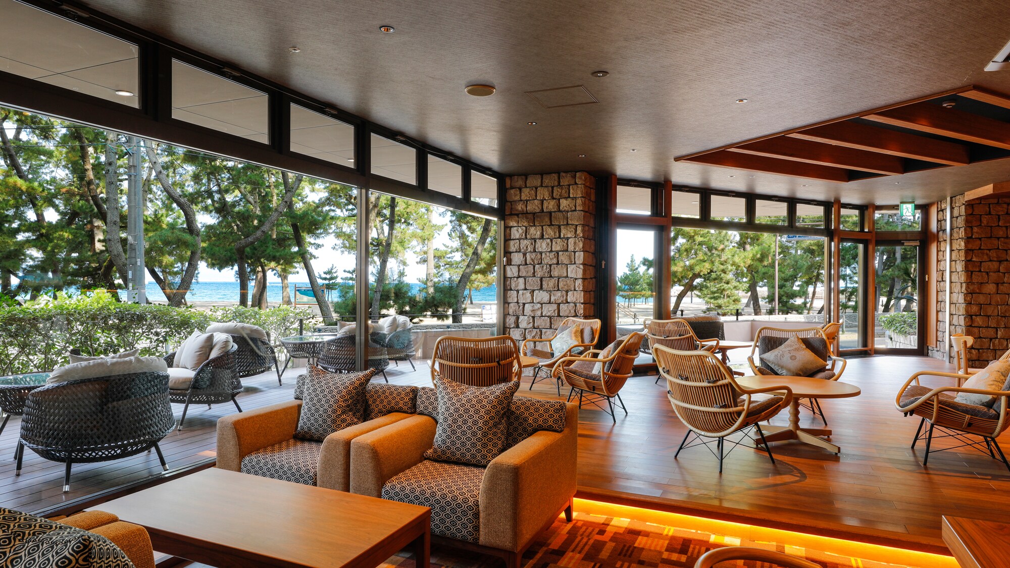 Tea lounge "Ouse" on the first floor