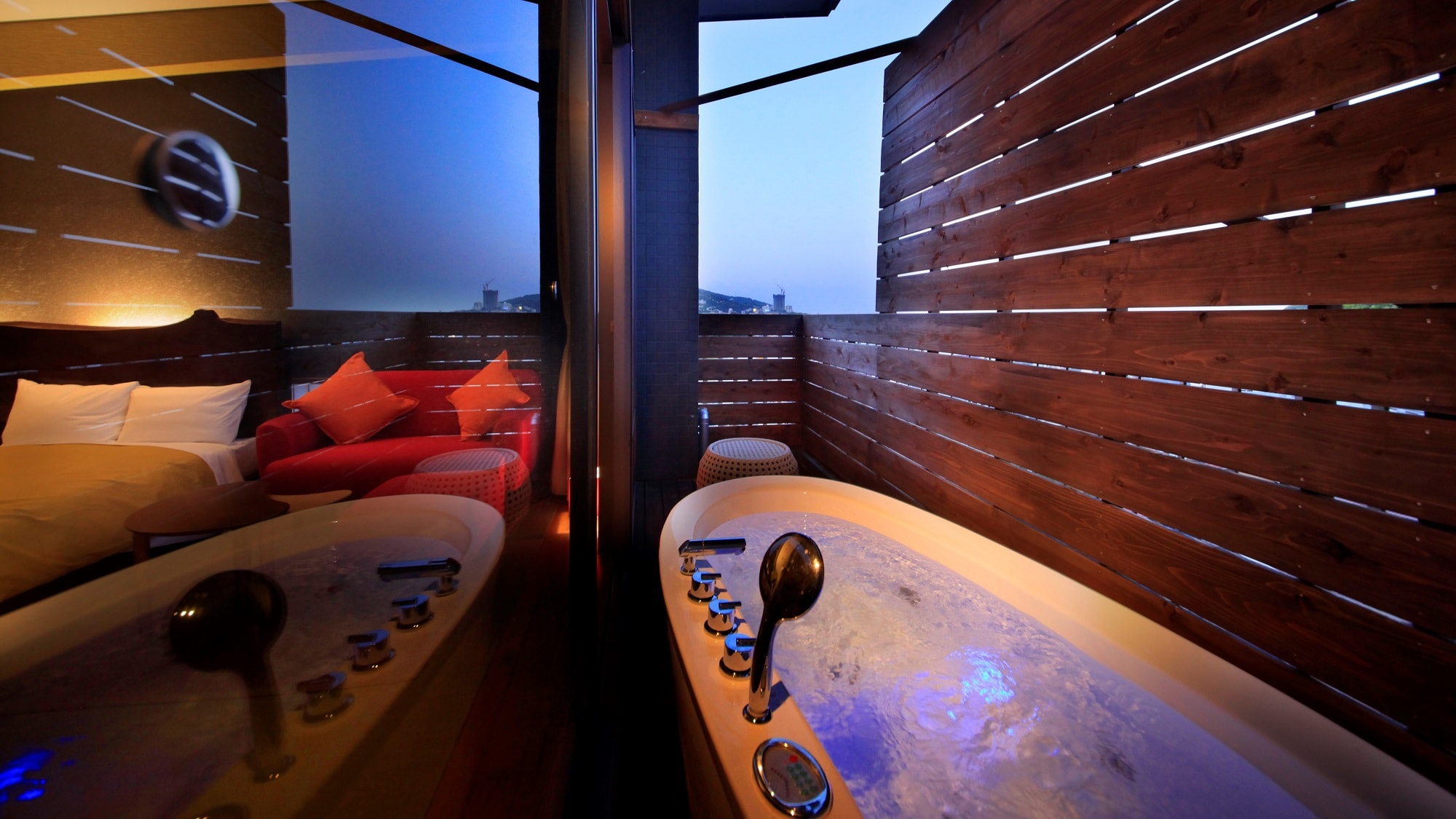 [Twin Japanese-style room with open-air bath on the top floor] (Example)