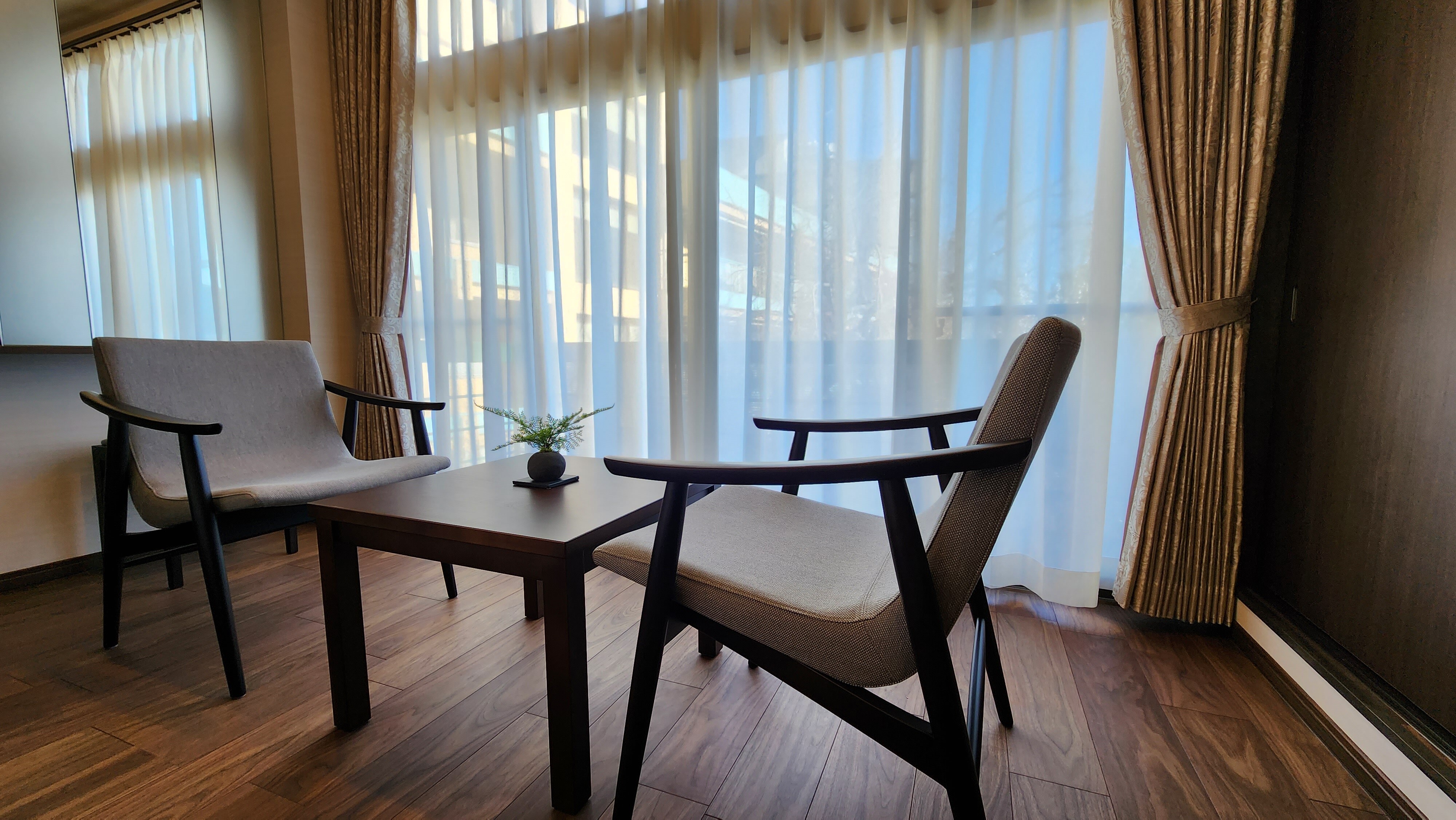 J [2nd floor Western-style room with twin beds] Room for 2 to 4 people