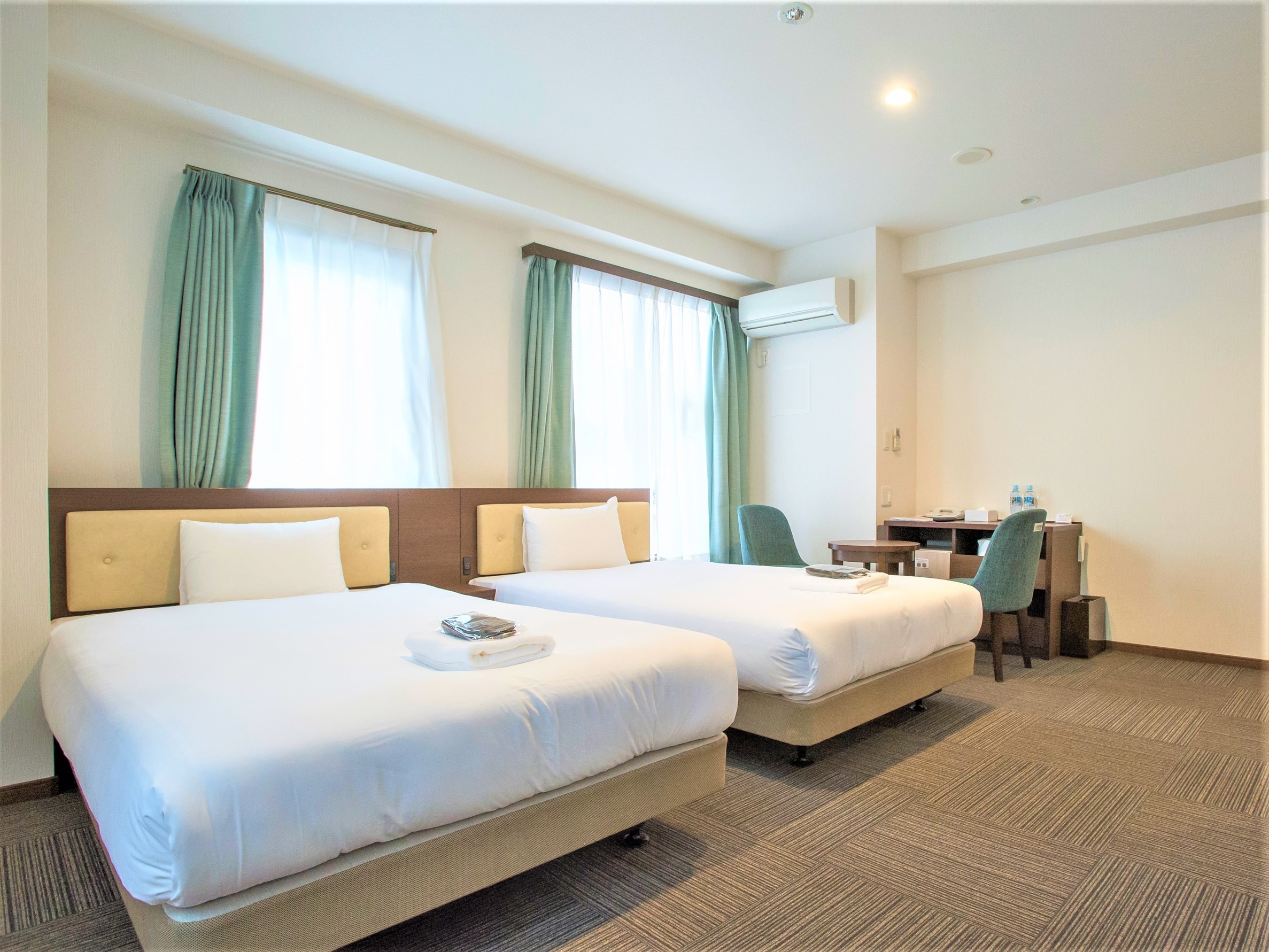 ※Twin rooms: 16m² to 19m² (bed width 110cm) All rooms have Simmons beds♪ All rooms are equipped with washlets♪