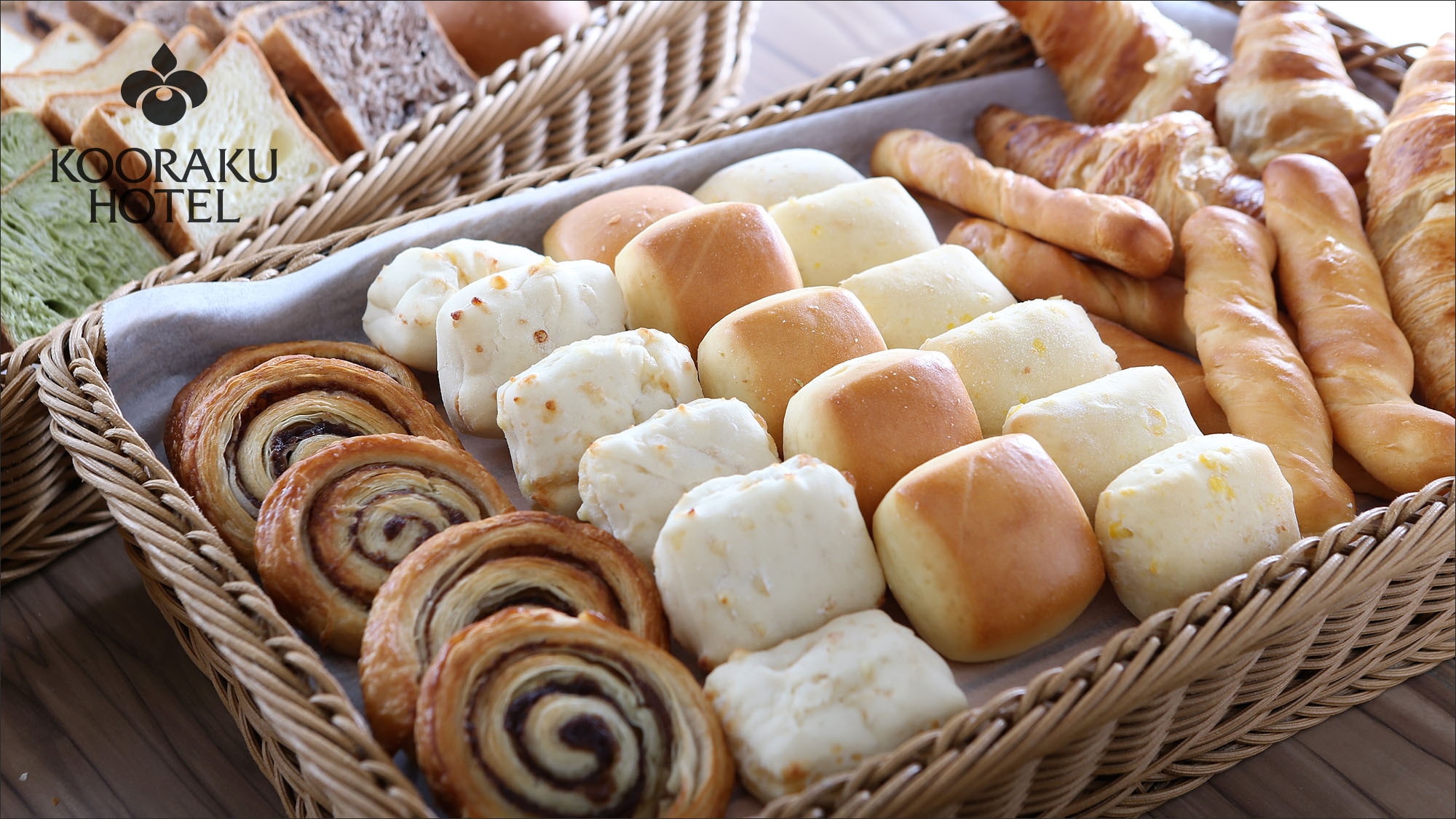 新鲜出炉的面包