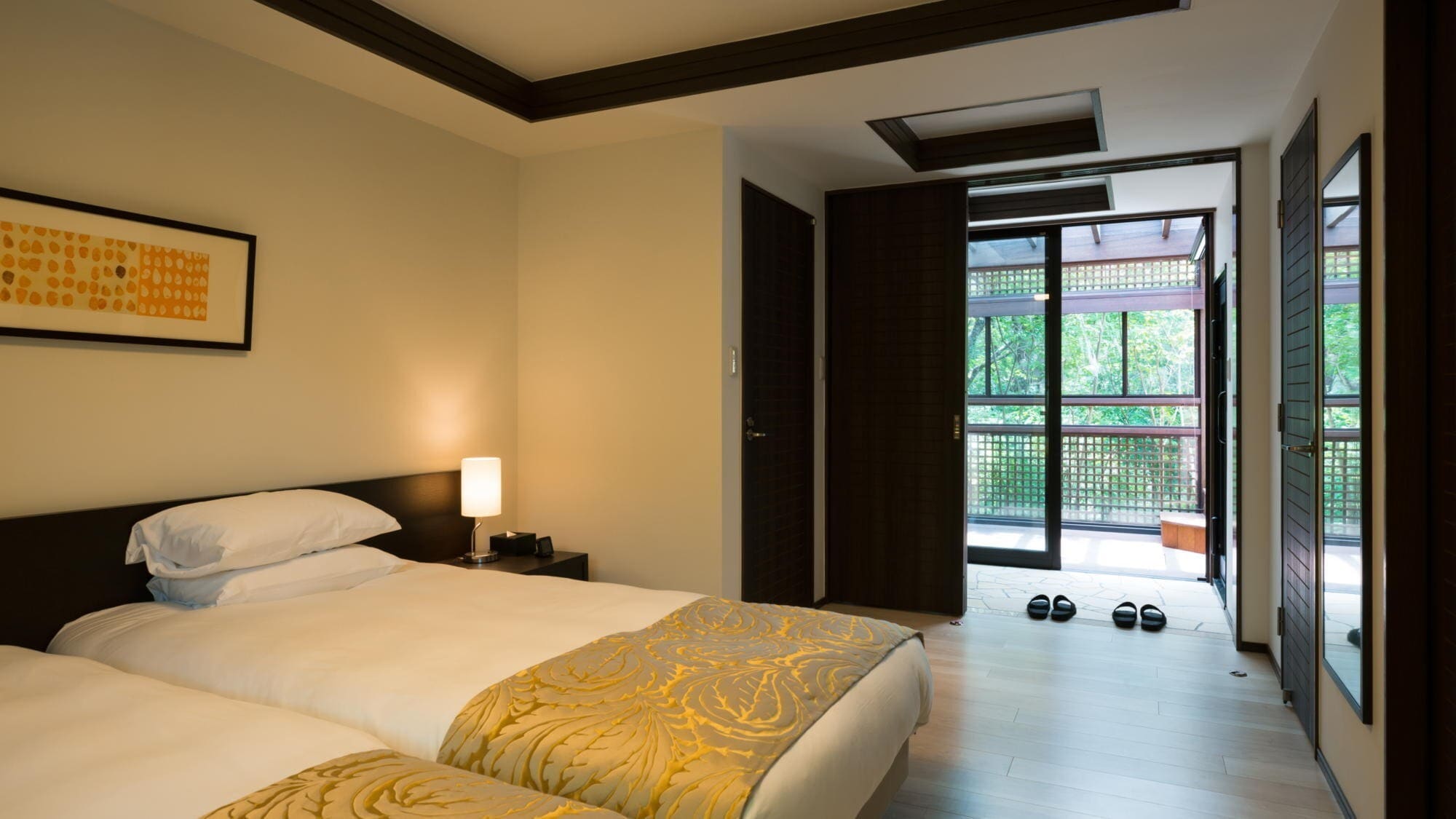 [Fairway Side Deluxe Suite 107 square meters] Bedroom