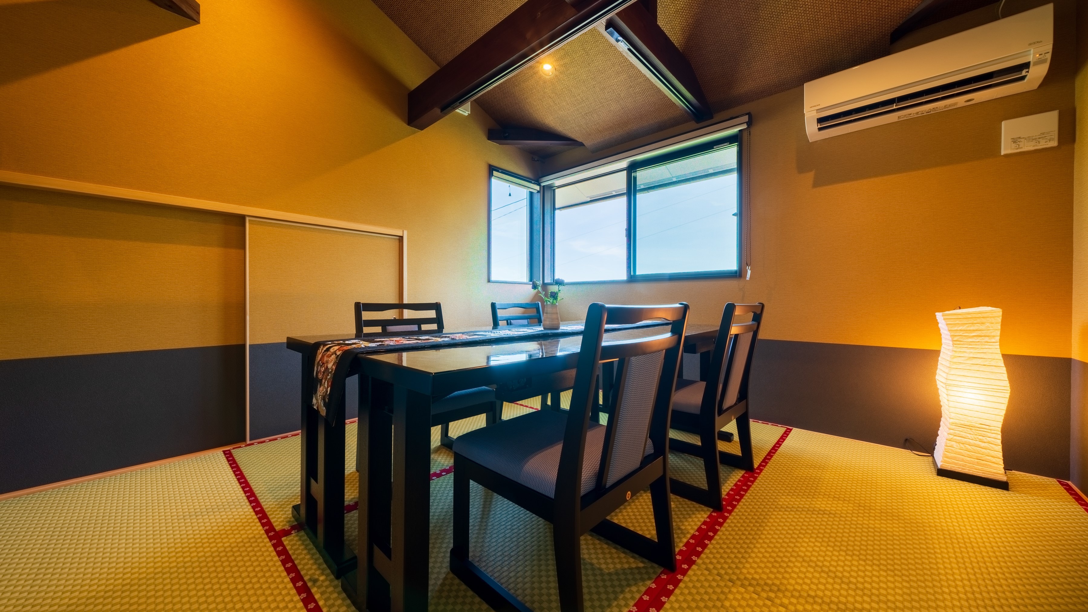 【멀리】 객실내의 식당/타마바