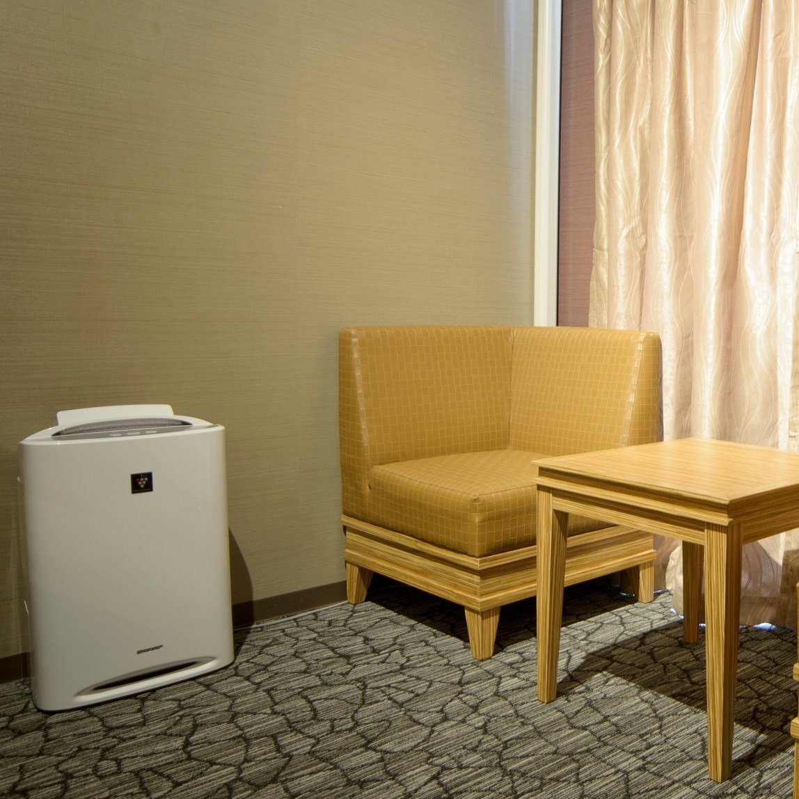 [房間設施]帶加濕功能的空氣淨化器・所有房間都配備