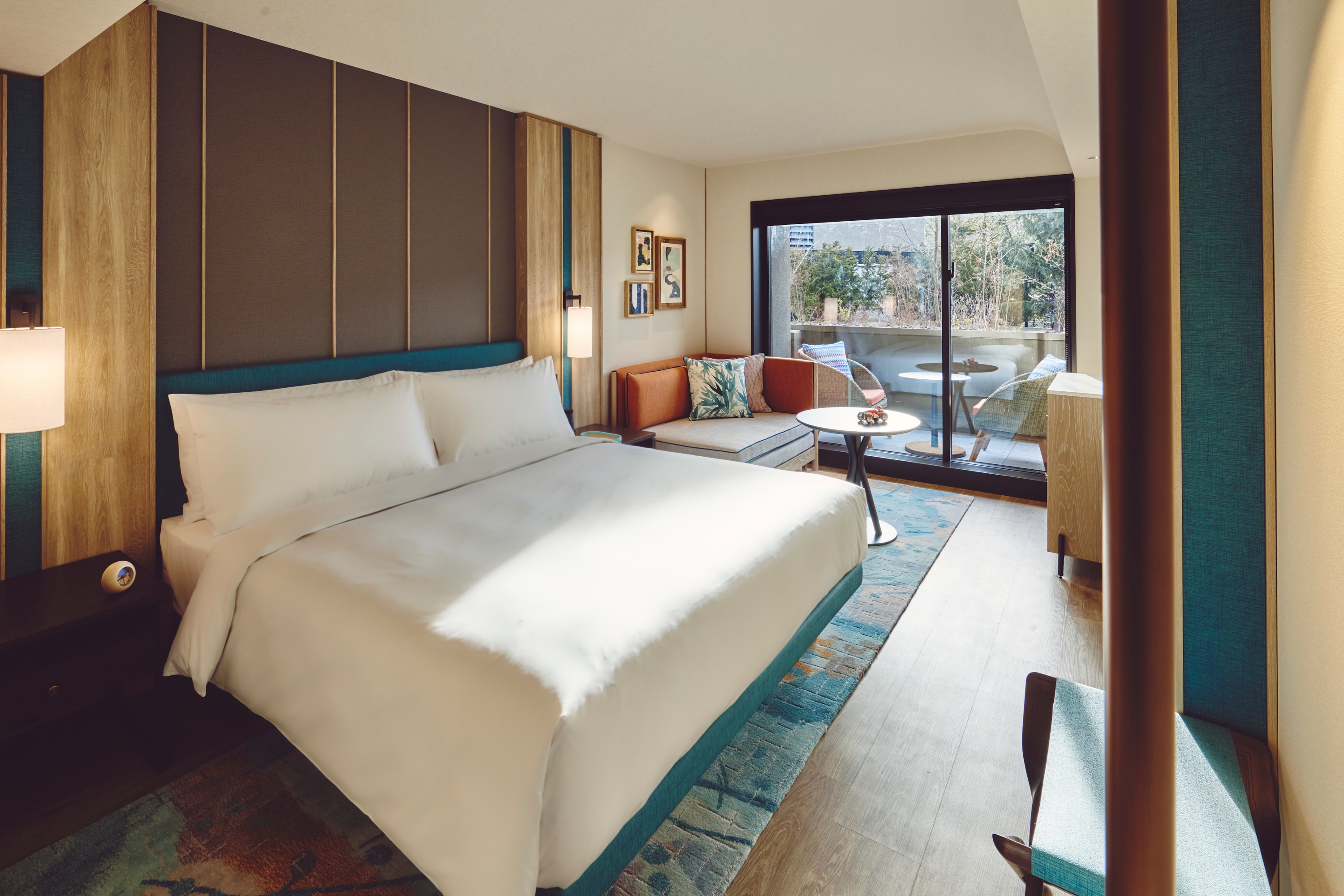 Standard King Garden View