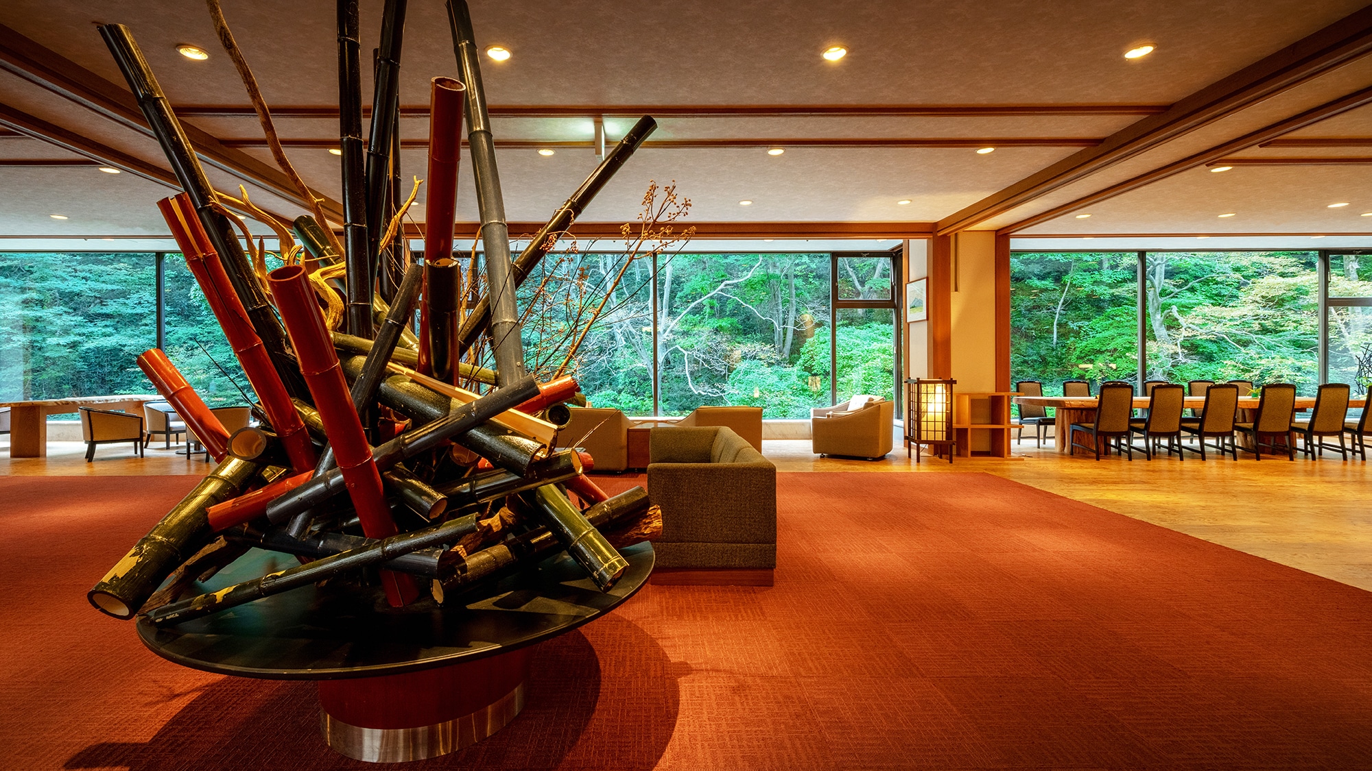 ■ Lobby / Tea Lounge ■ Enjoy the beauty of the valley only for that day with special seats. Forget about your daily routine and relax.