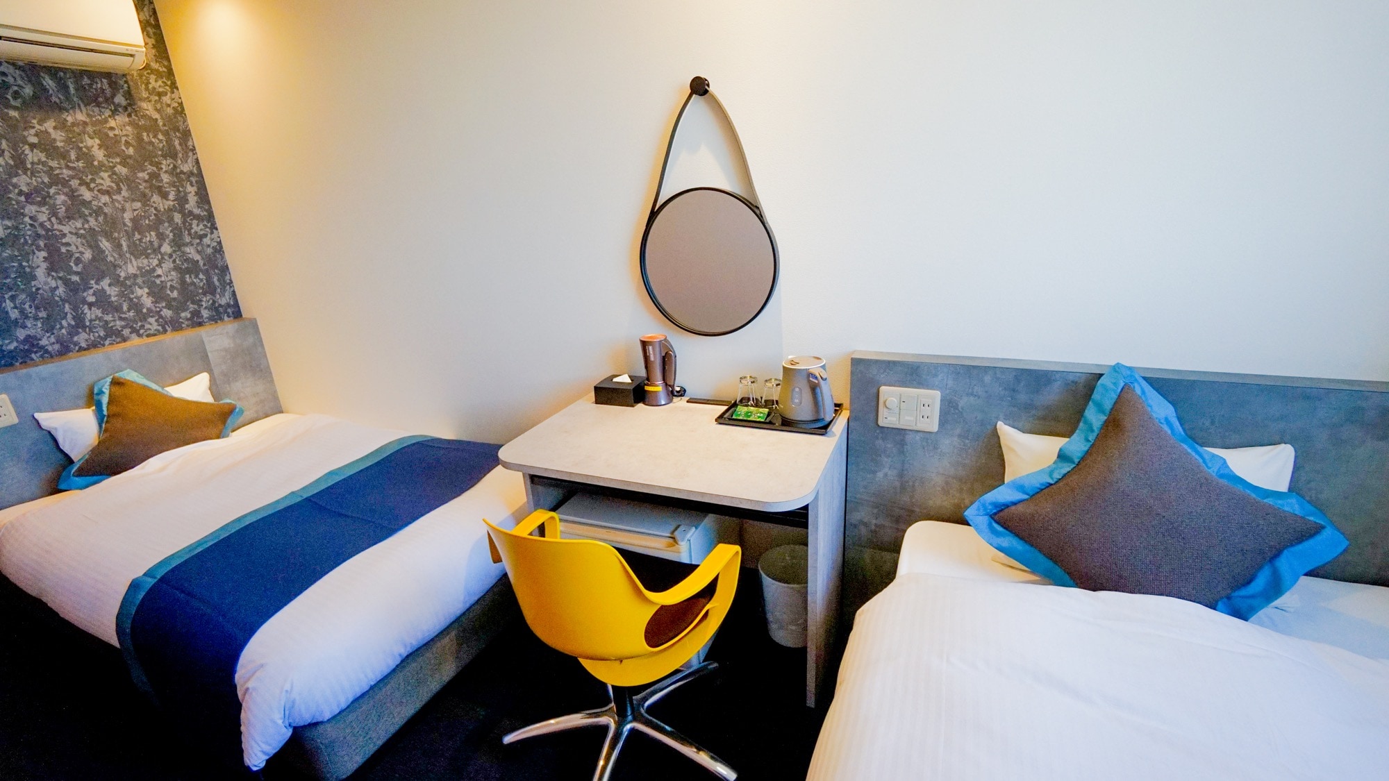 Renovated Studio Twin Room