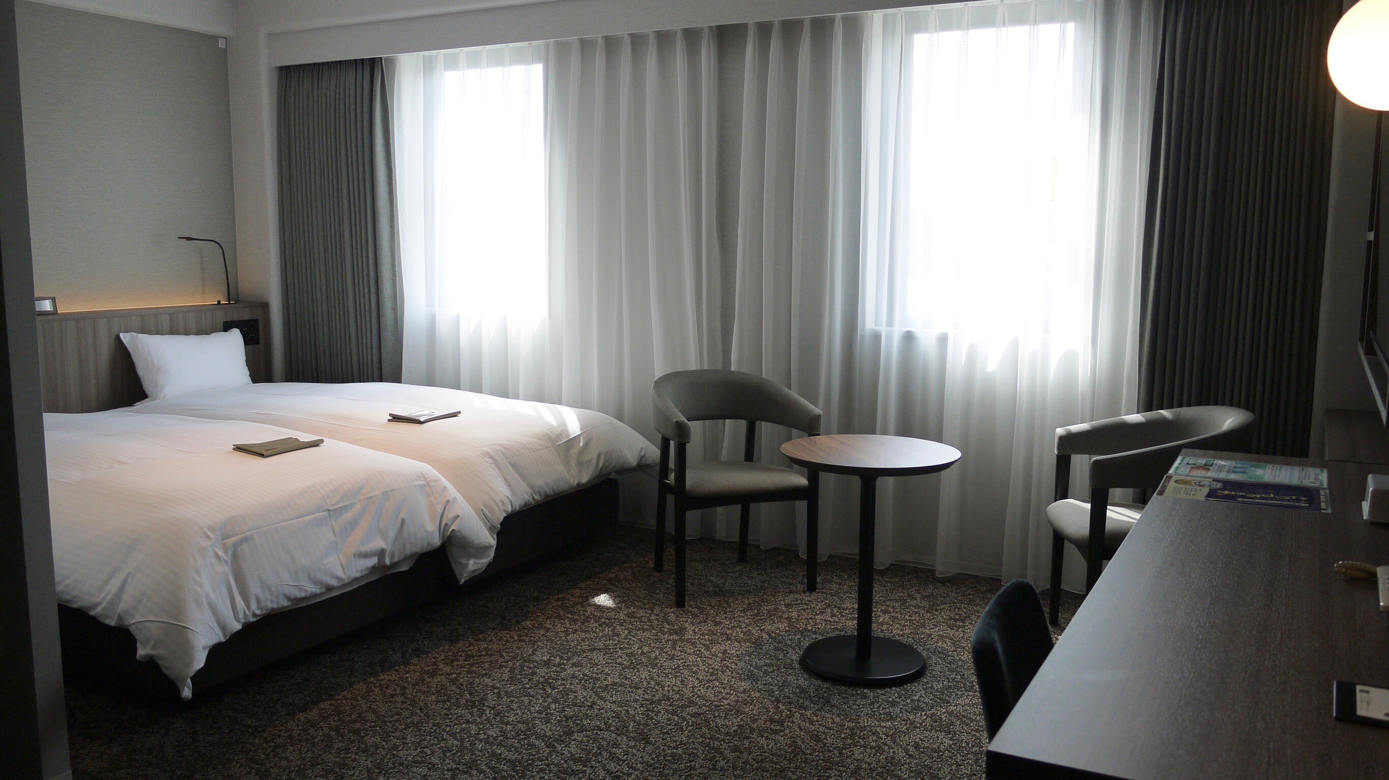 好萊塢雙床房 1