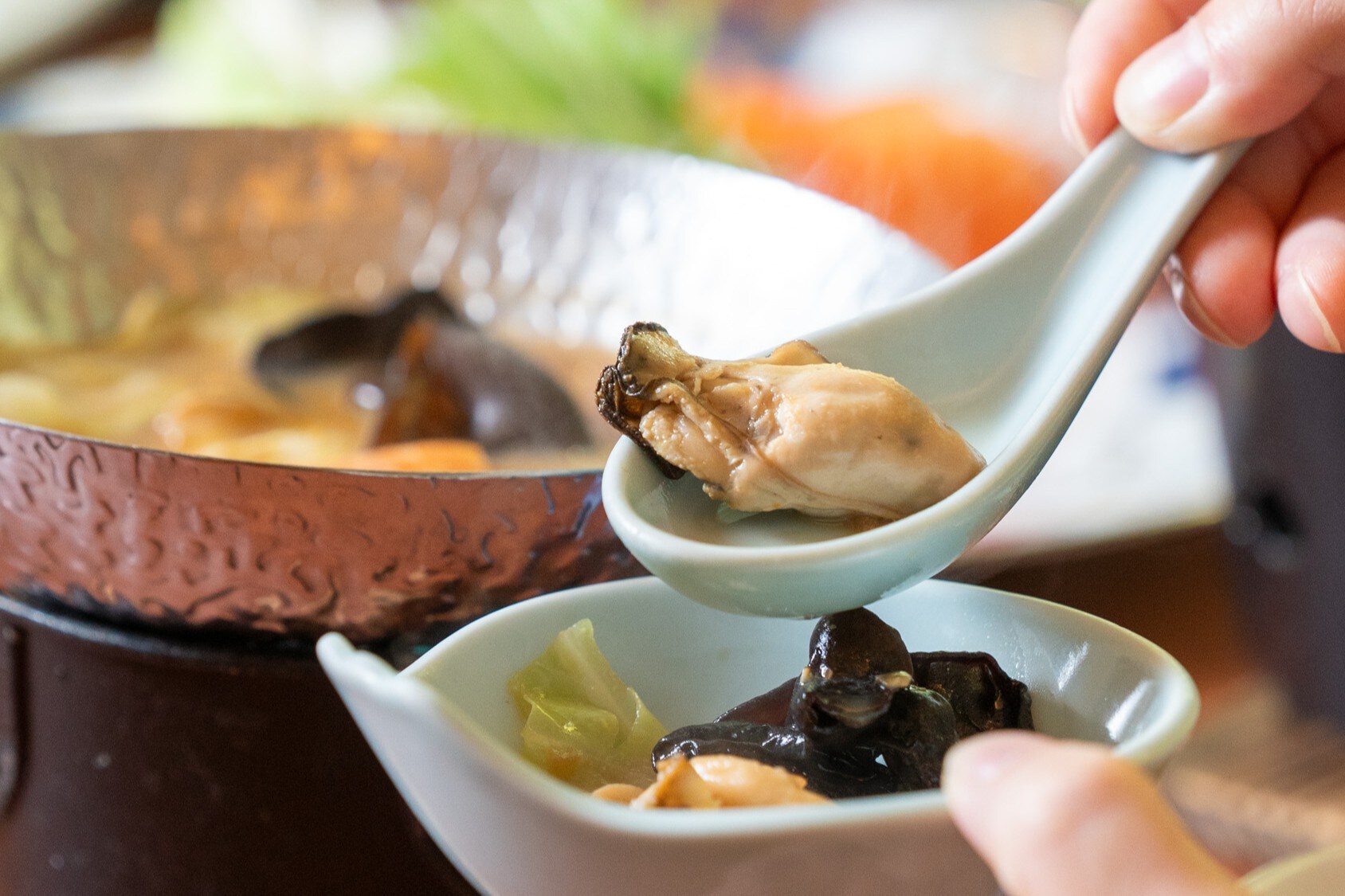 [Example of creative kaiseki: Seasonal hotpot]