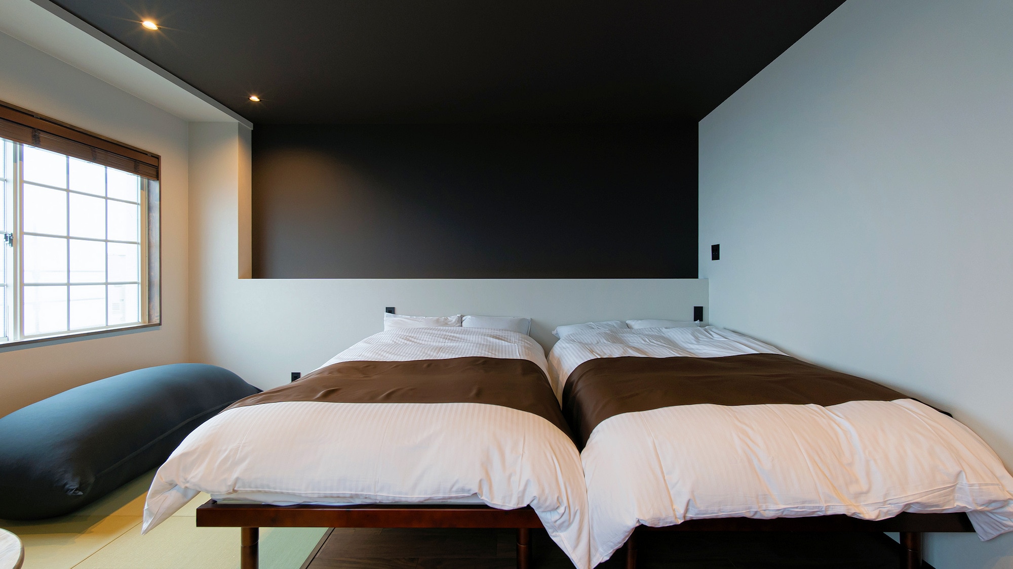 [Room] Non-smoking / Japanese modern Japanese-Western style twin room / Capacity 1-2 people