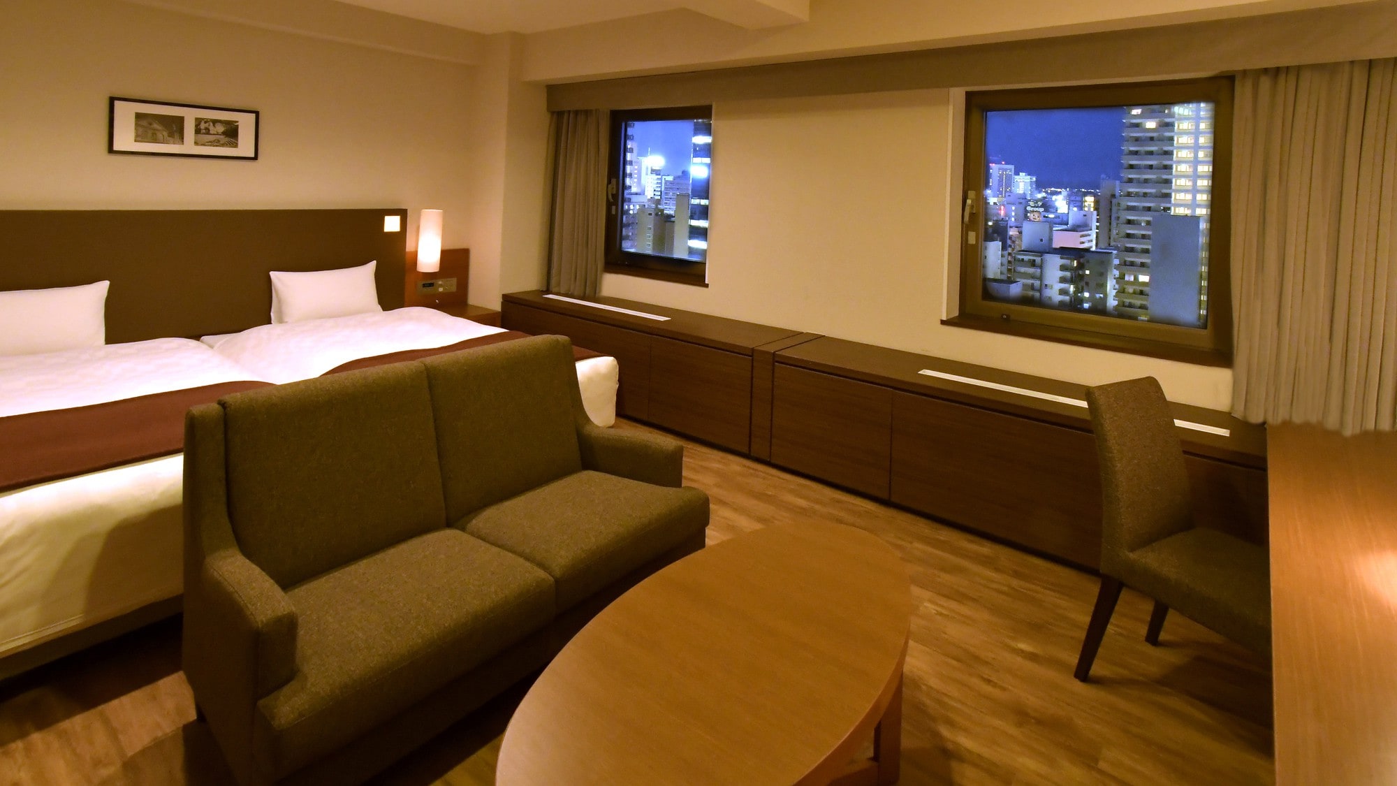 13th-14th floor / Excellency floor / Connecting / Twin side (37.4 square meters) / Separate bath and toilet