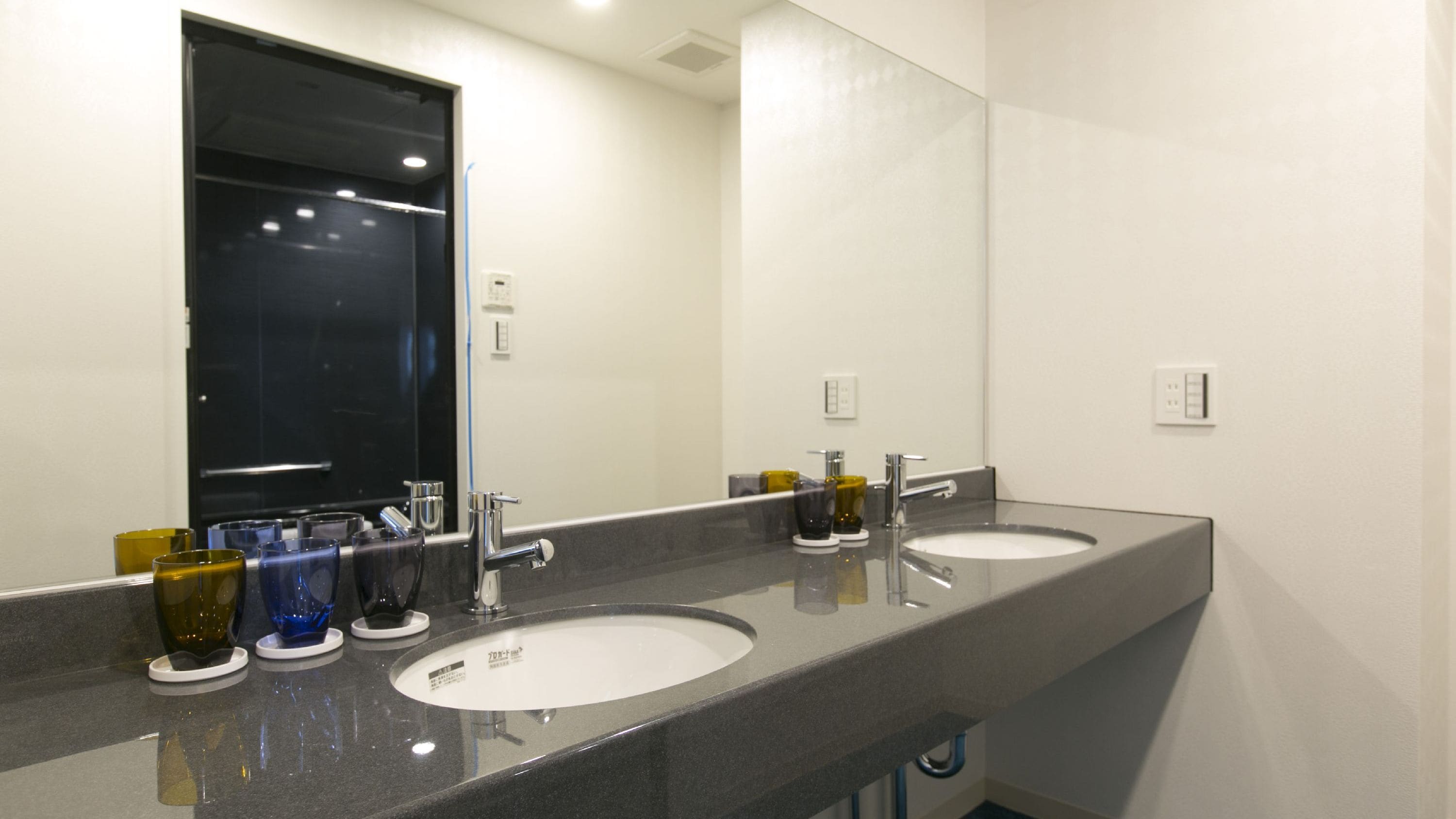 Kamar Suite