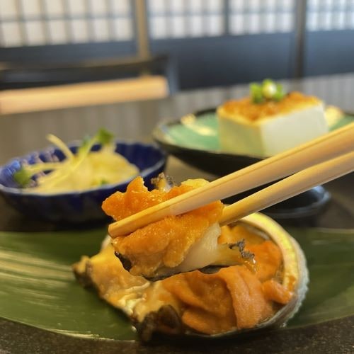烤鮮鮑魚佐海膽