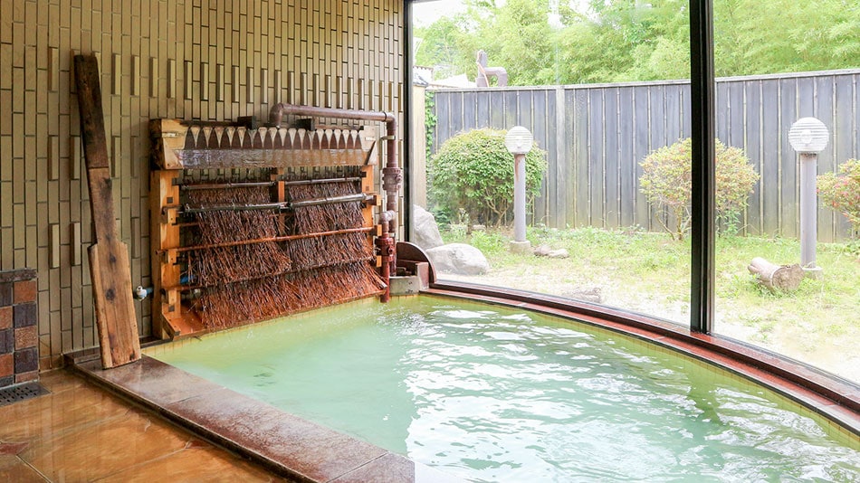 *[Detailed image] Women's bath