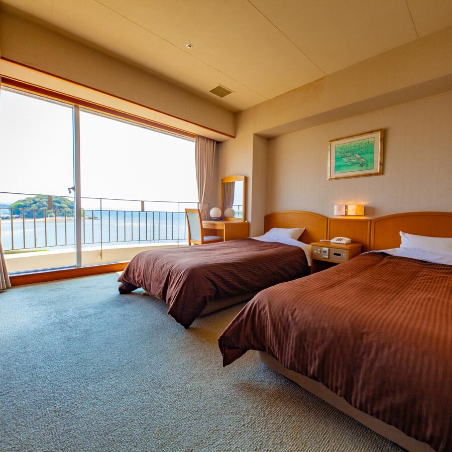 ～ Japanese-Western style room Twin + 10 tatami Japanese-style room ～
