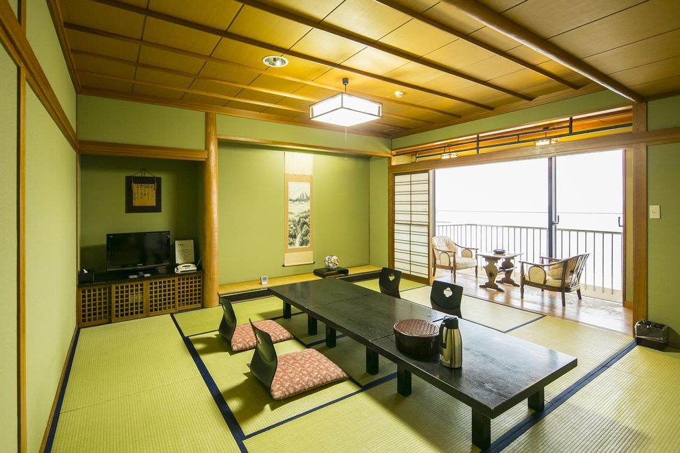 Special room Japanese-style room (sea side)