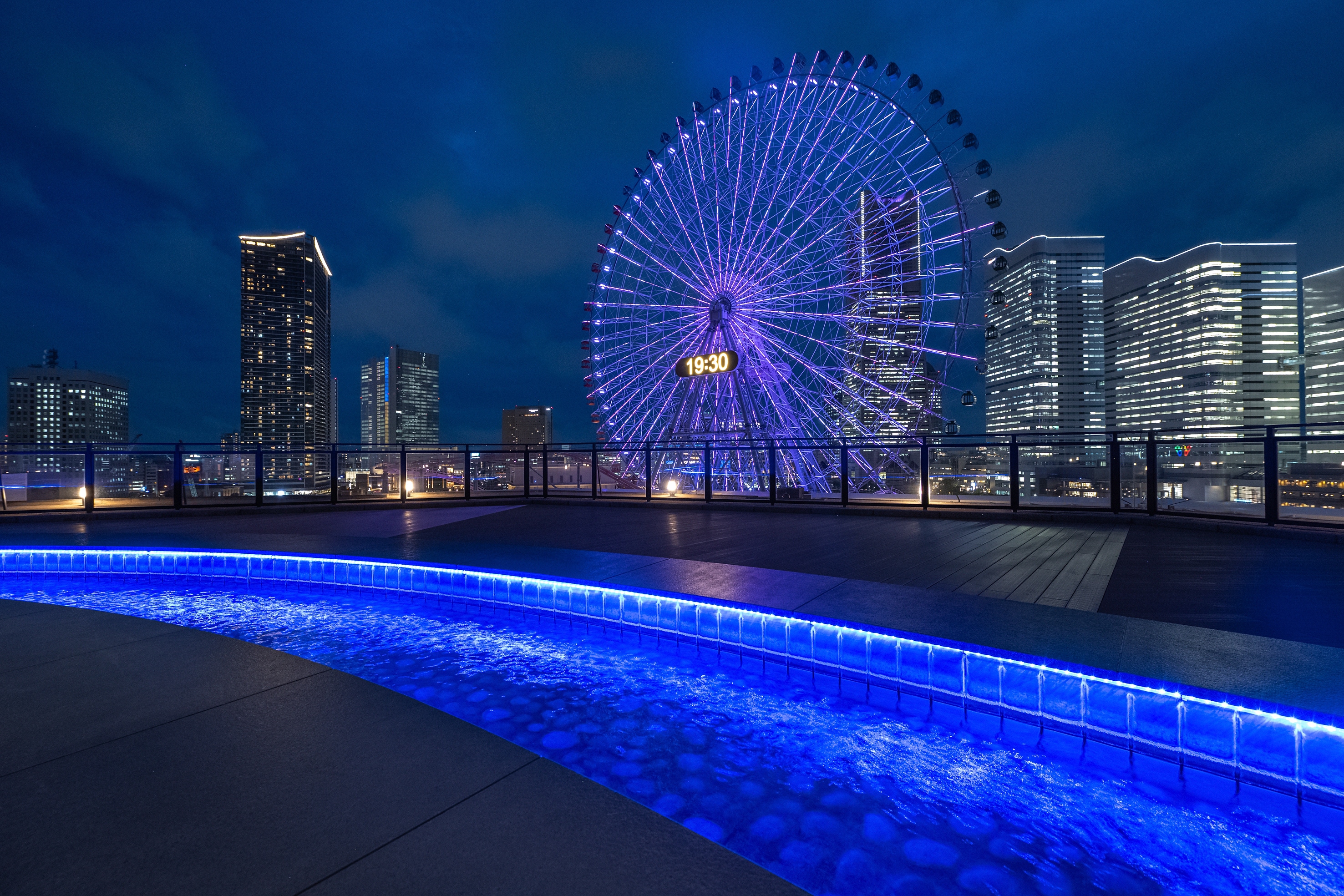 Rooftop foot bath