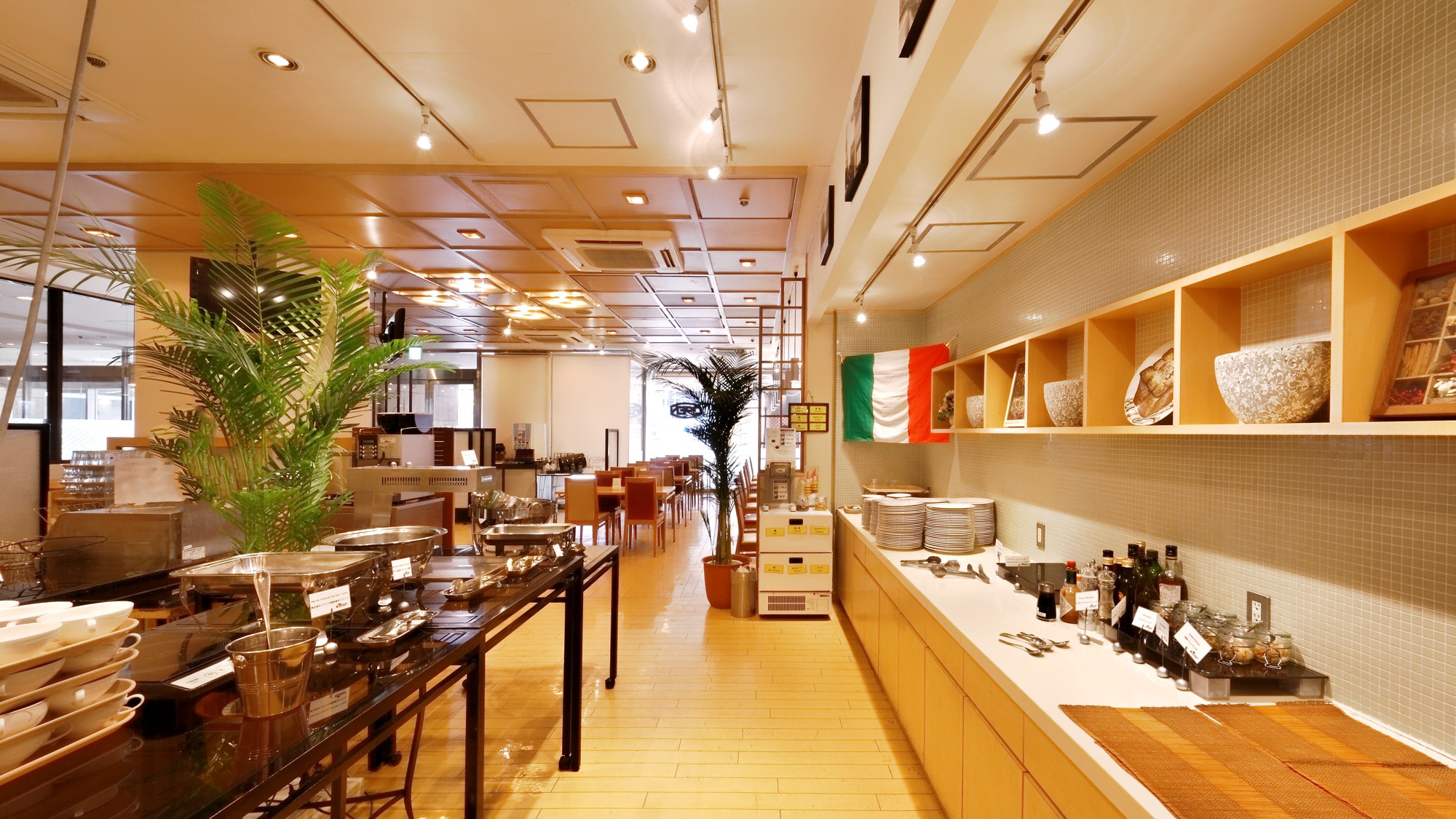 Restaurant 2