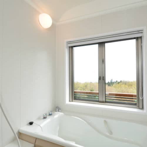 [Room 202] The observation bath overlooking the sea is open!