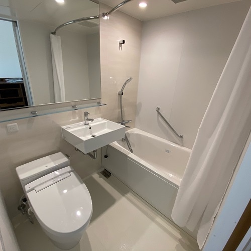 Twin/Triple Room Unit Bath