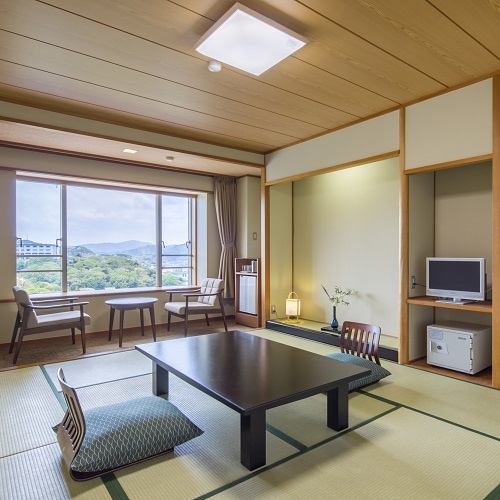 Mountain-facing guest rooms