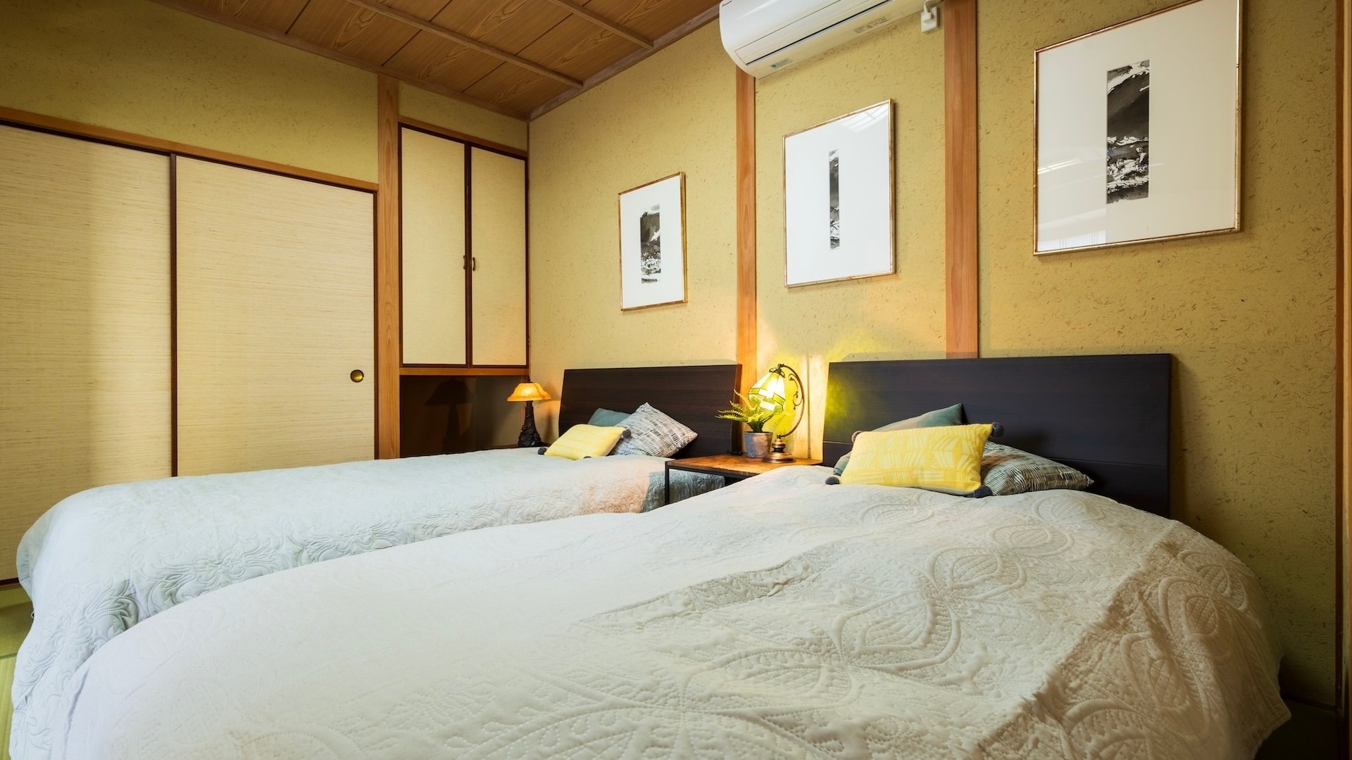 [Main building] Special room "Japanese-style room 8 tatami mats + 6 tatami mats" with open-air bath / 1st floor