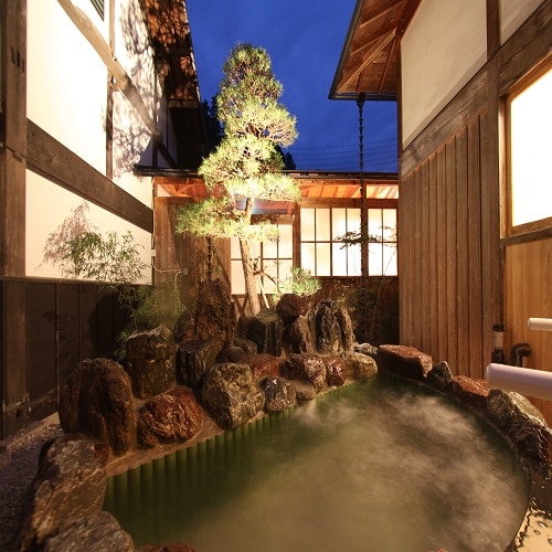 ◇Main building◇Special room [Open-air bath in guest room]
