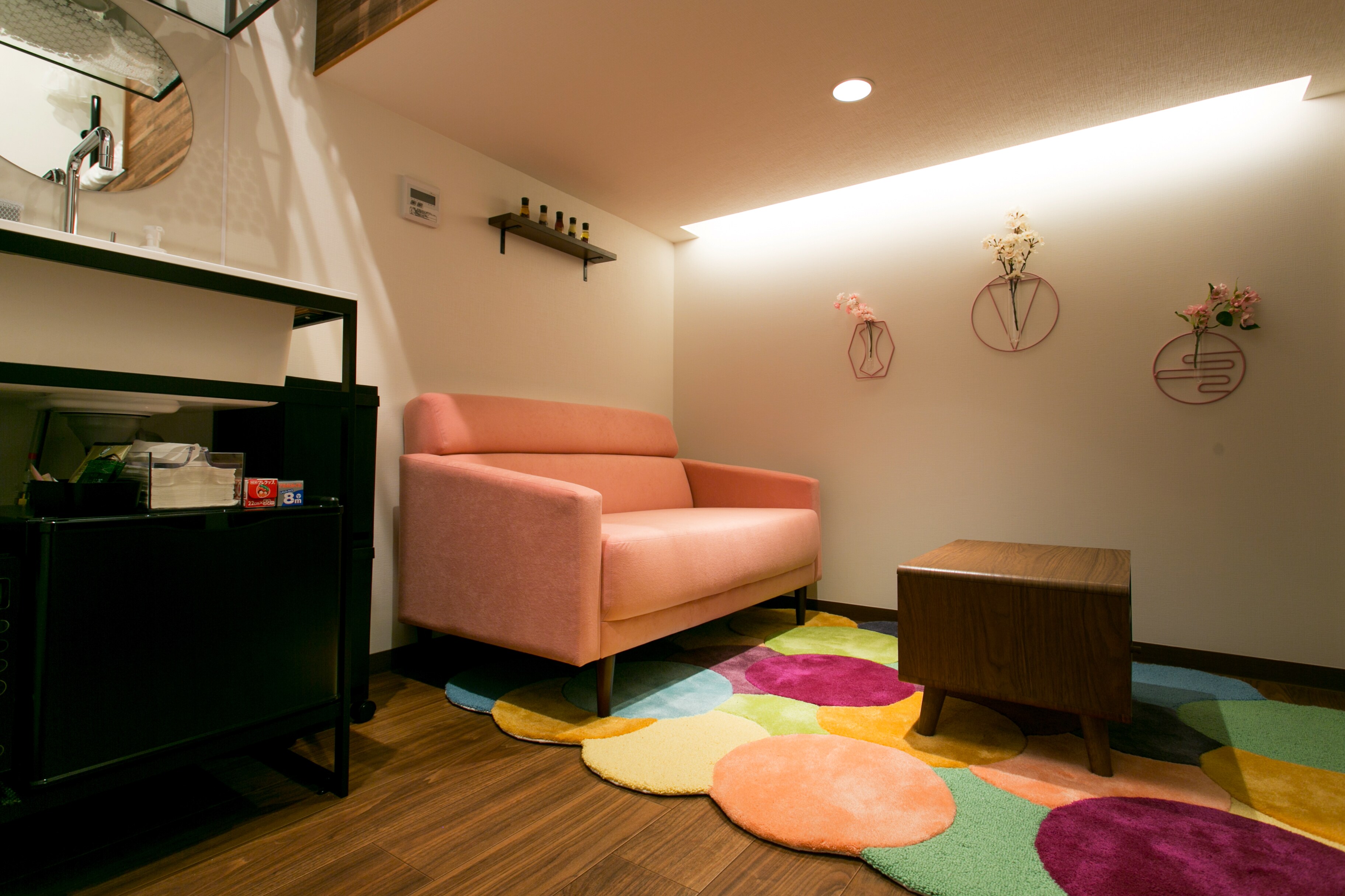 Deluxe room with jacuzzi (Some rooms may be reversed)