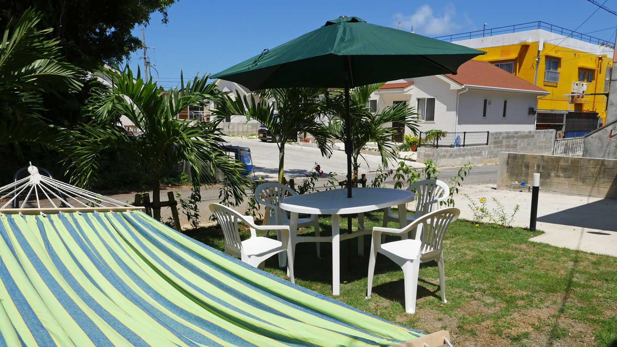 [Garden space] Enjoy Miyakojima time in a hammock ♪