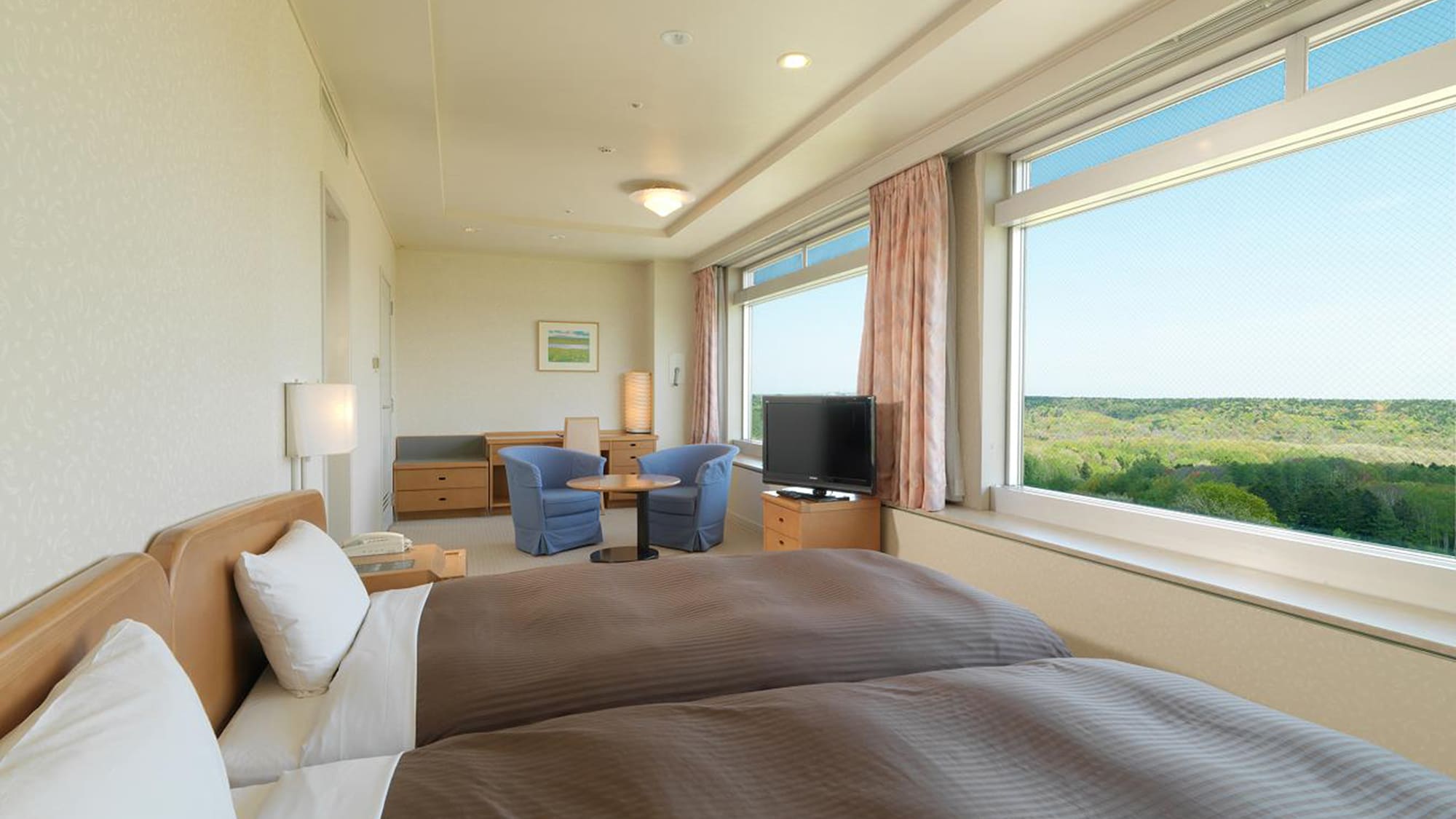 [Superior Twin] Hillside view of Escon Field ■ Upper floors / Renovated in 2024 ■