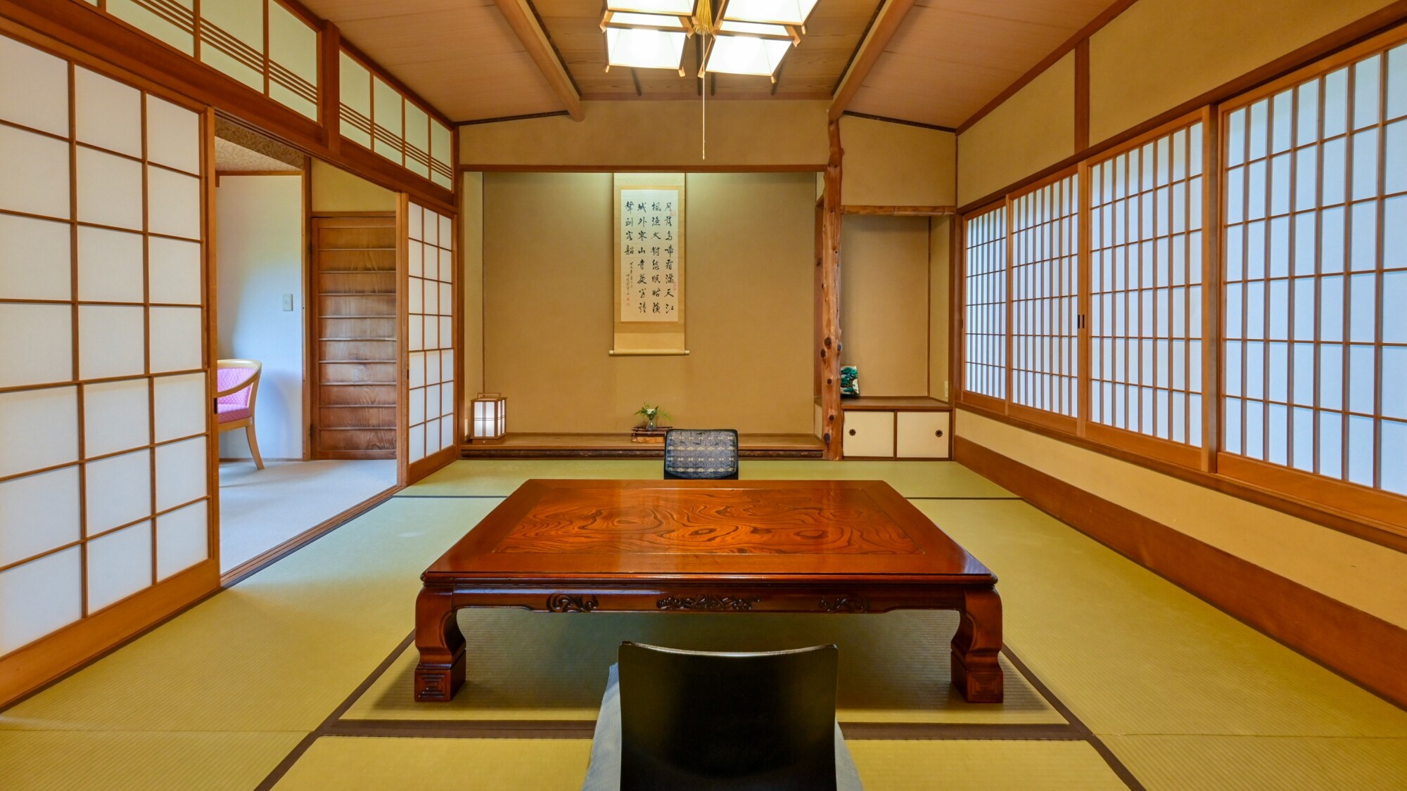 Matsu (ruangan bergaya Jepang) Sisi taman Jepang