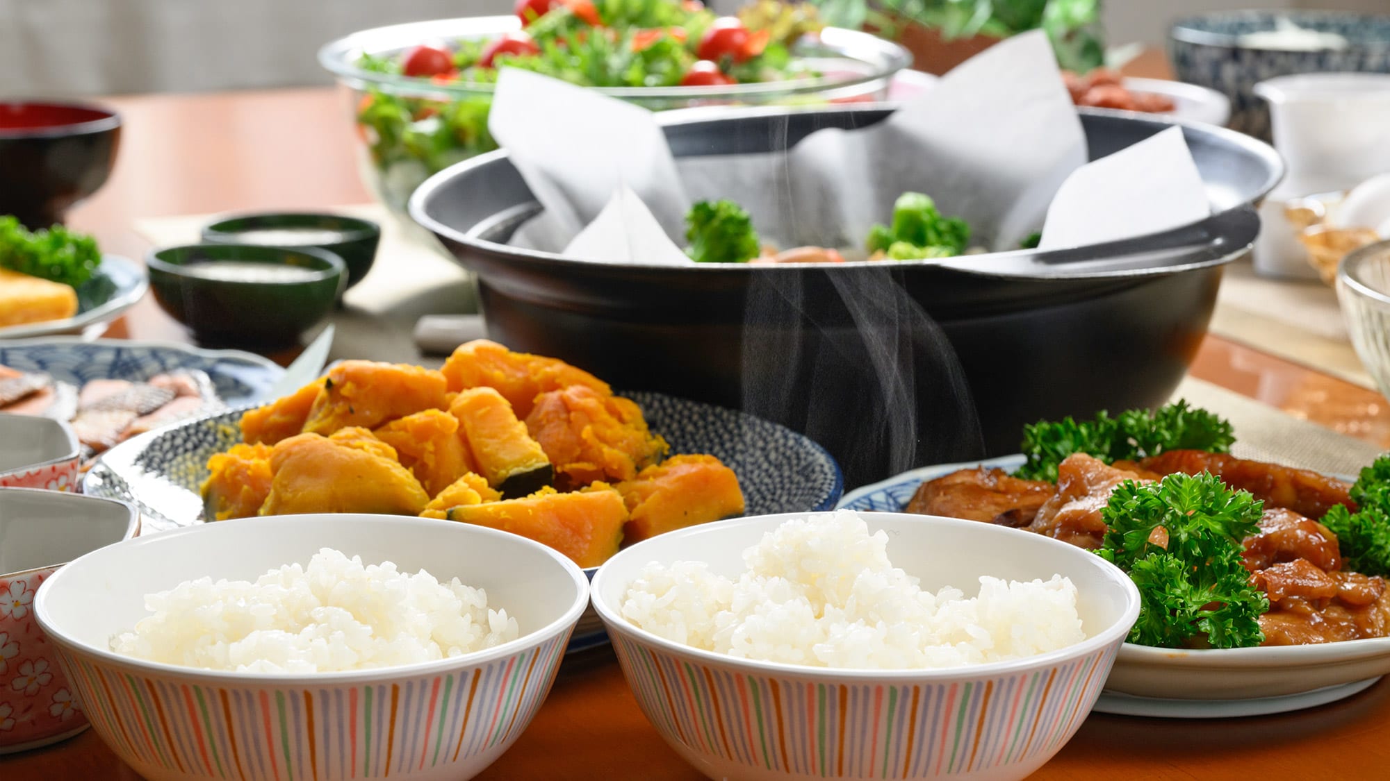 [Breakfast] The rice used is "Hitomebore" from Osaki City, Miyagi Prefecture. You can eat as much delicious rice as you like.